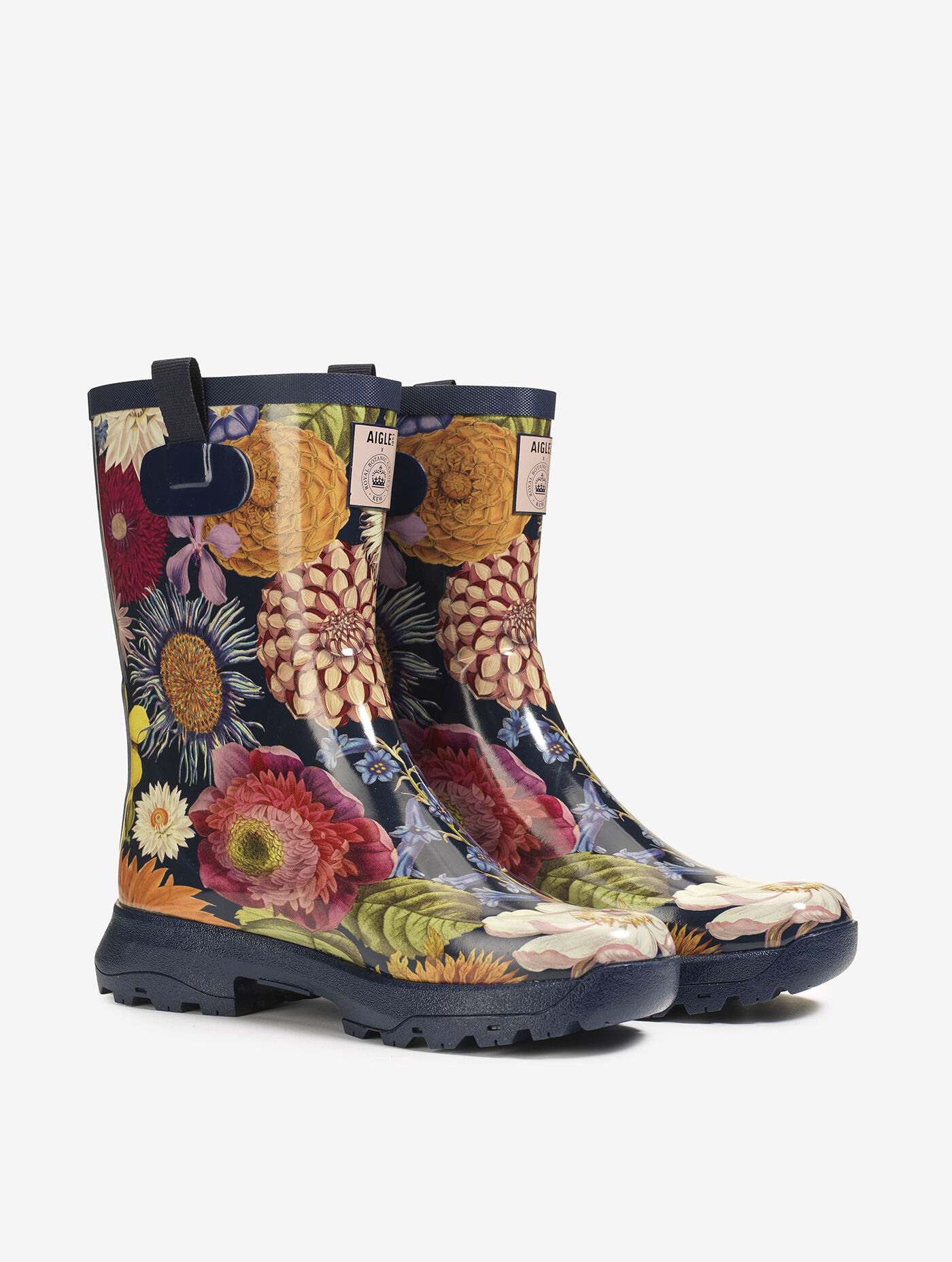 Printed version of the versatile leisure boots