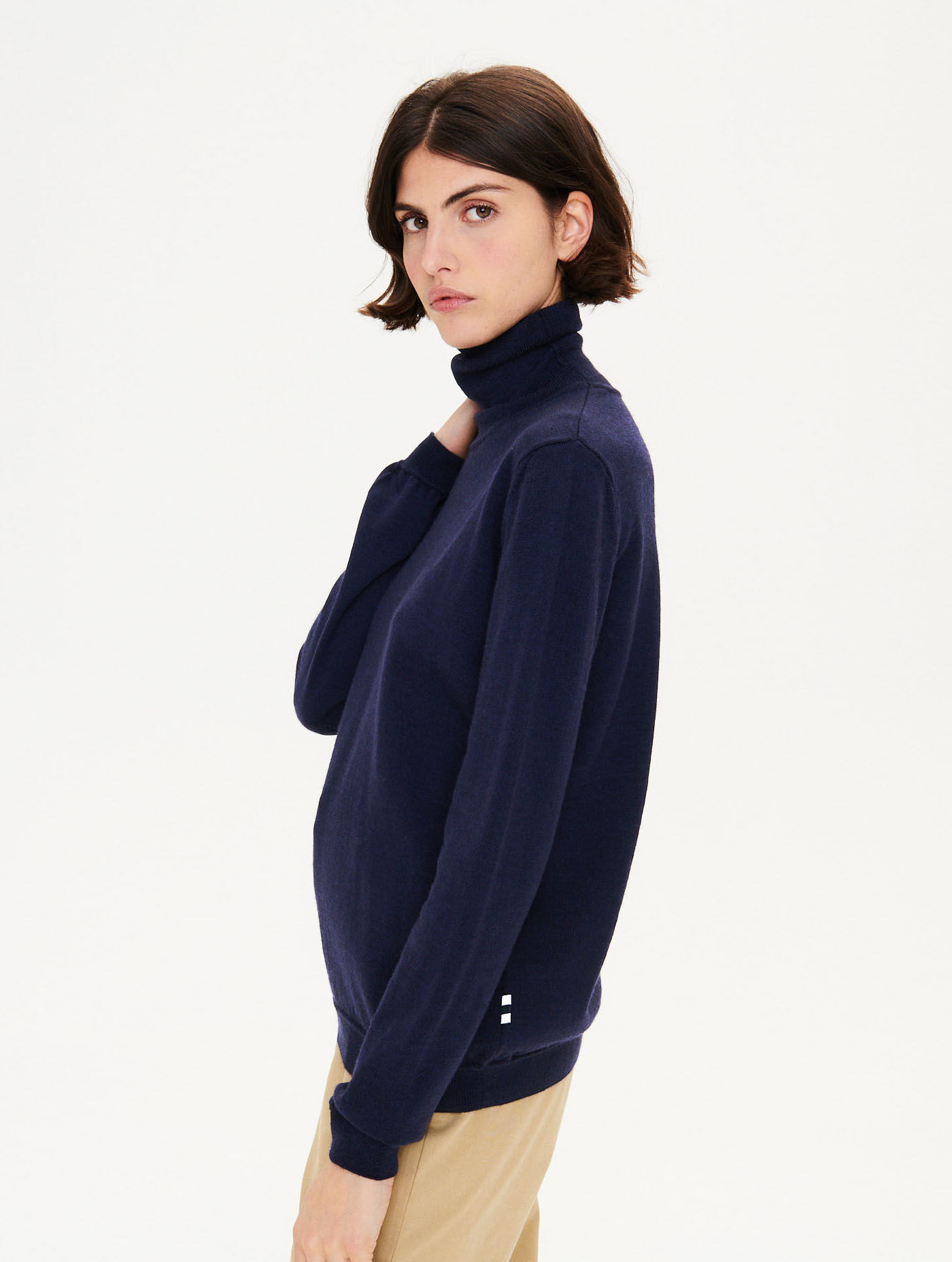 Merino stand-up collar jumper