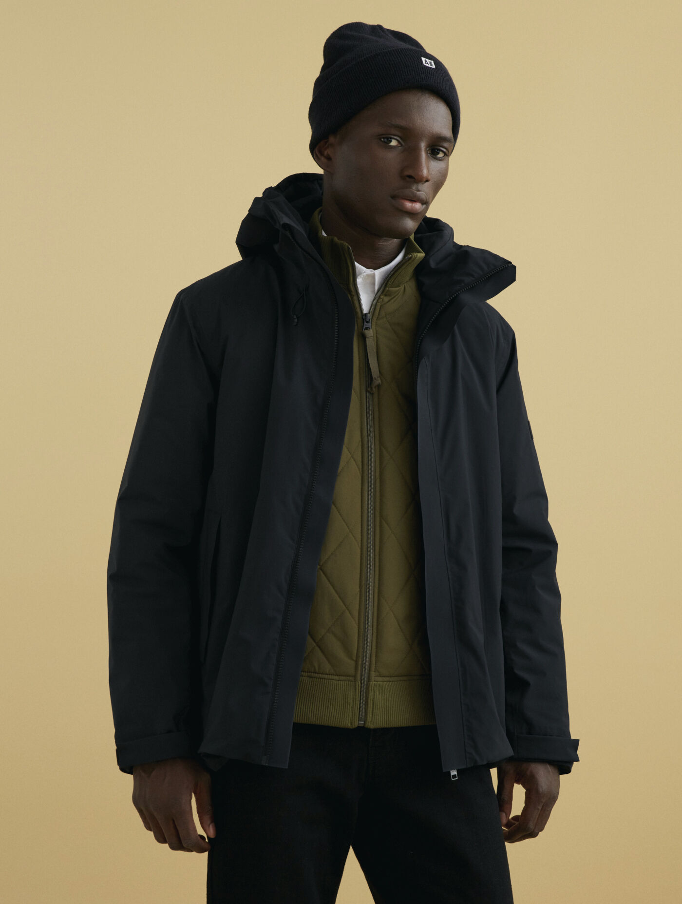 Mid-length hooded Dupont Sorona&reg; quilted MTD&reg;jacket