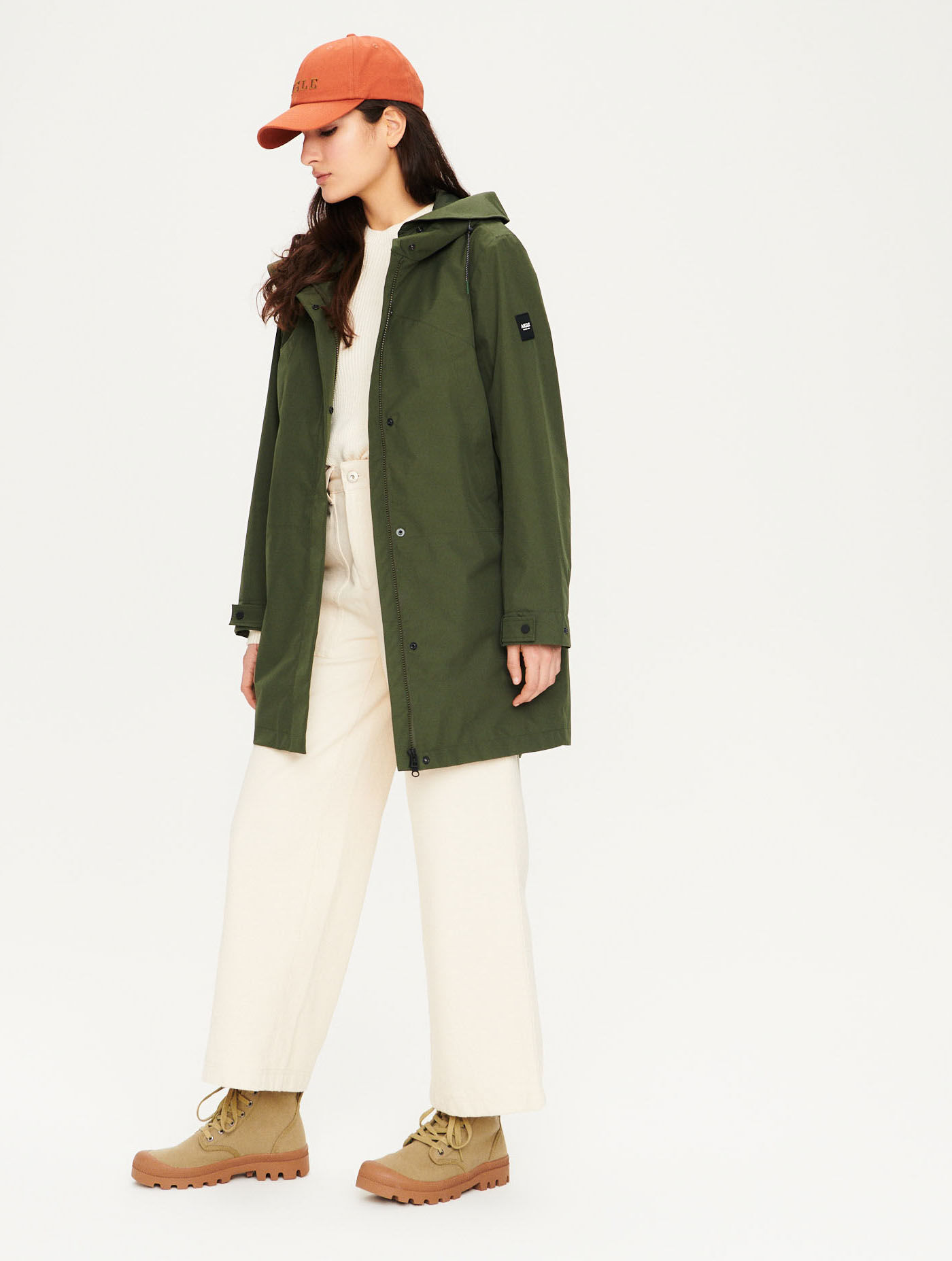 Long waterproof and breathable parka