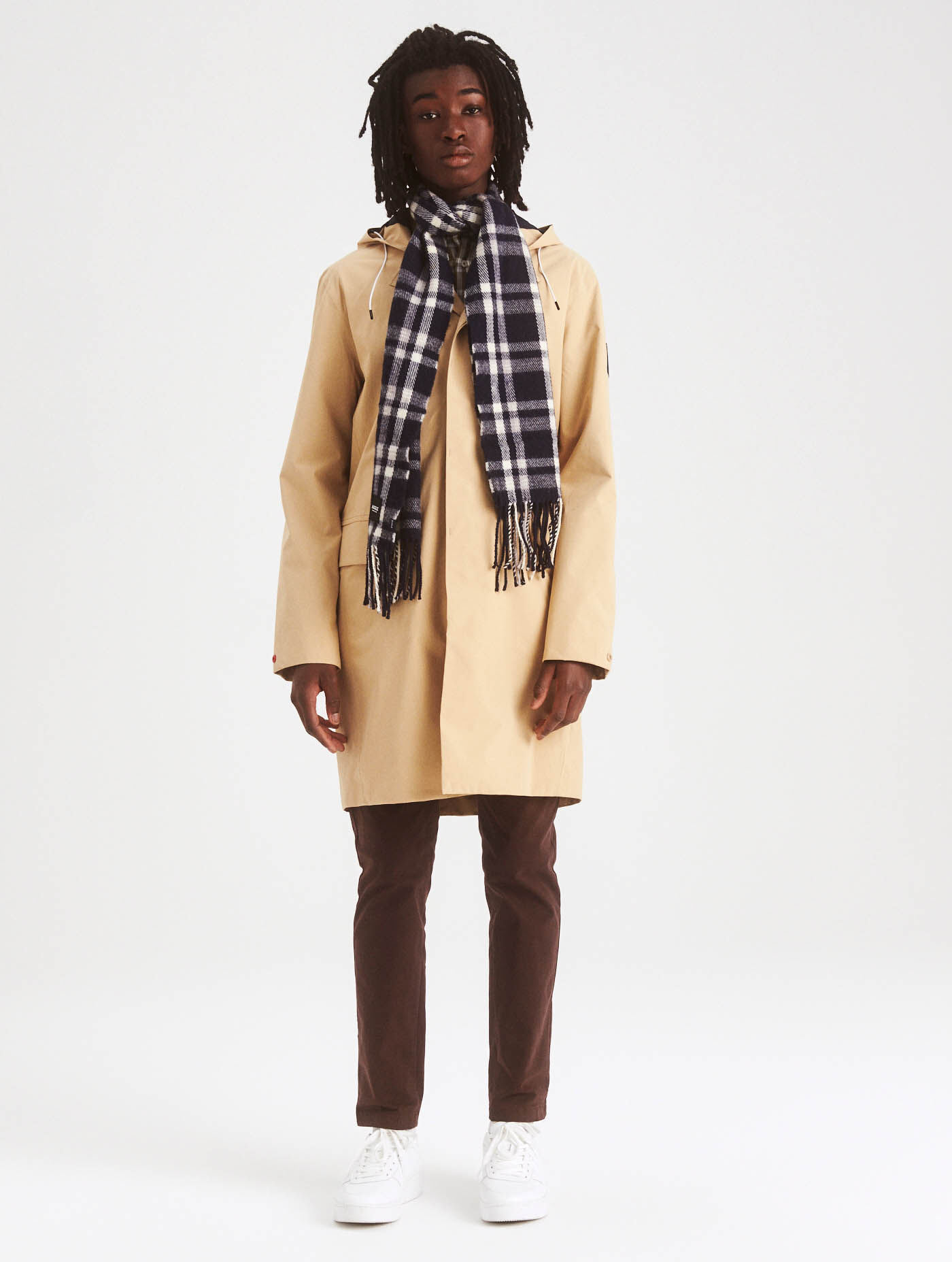 Long waterproof and windproof jacket