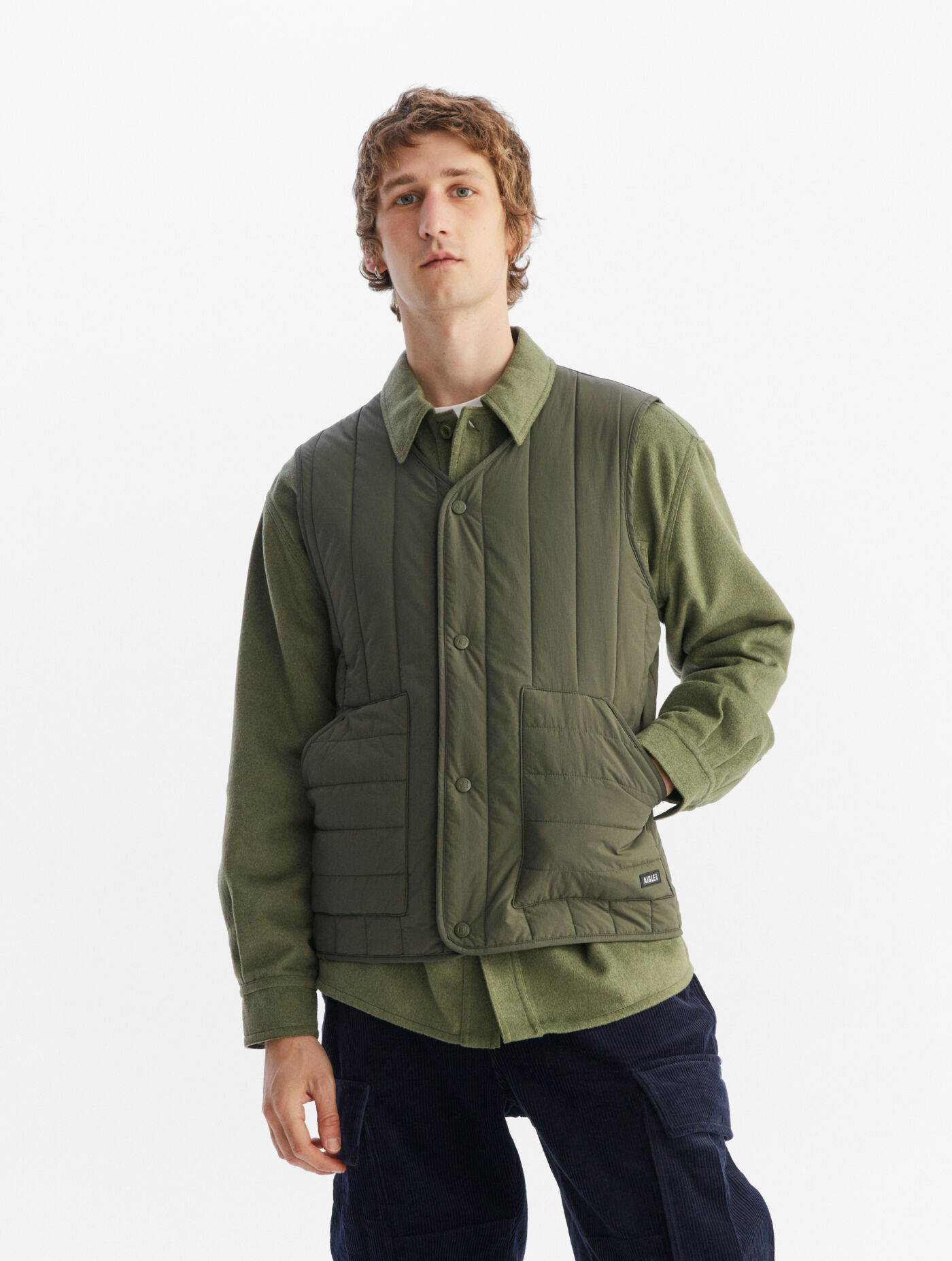 Short padded Dupont Sorona&reg; water-repellent quilted gilet