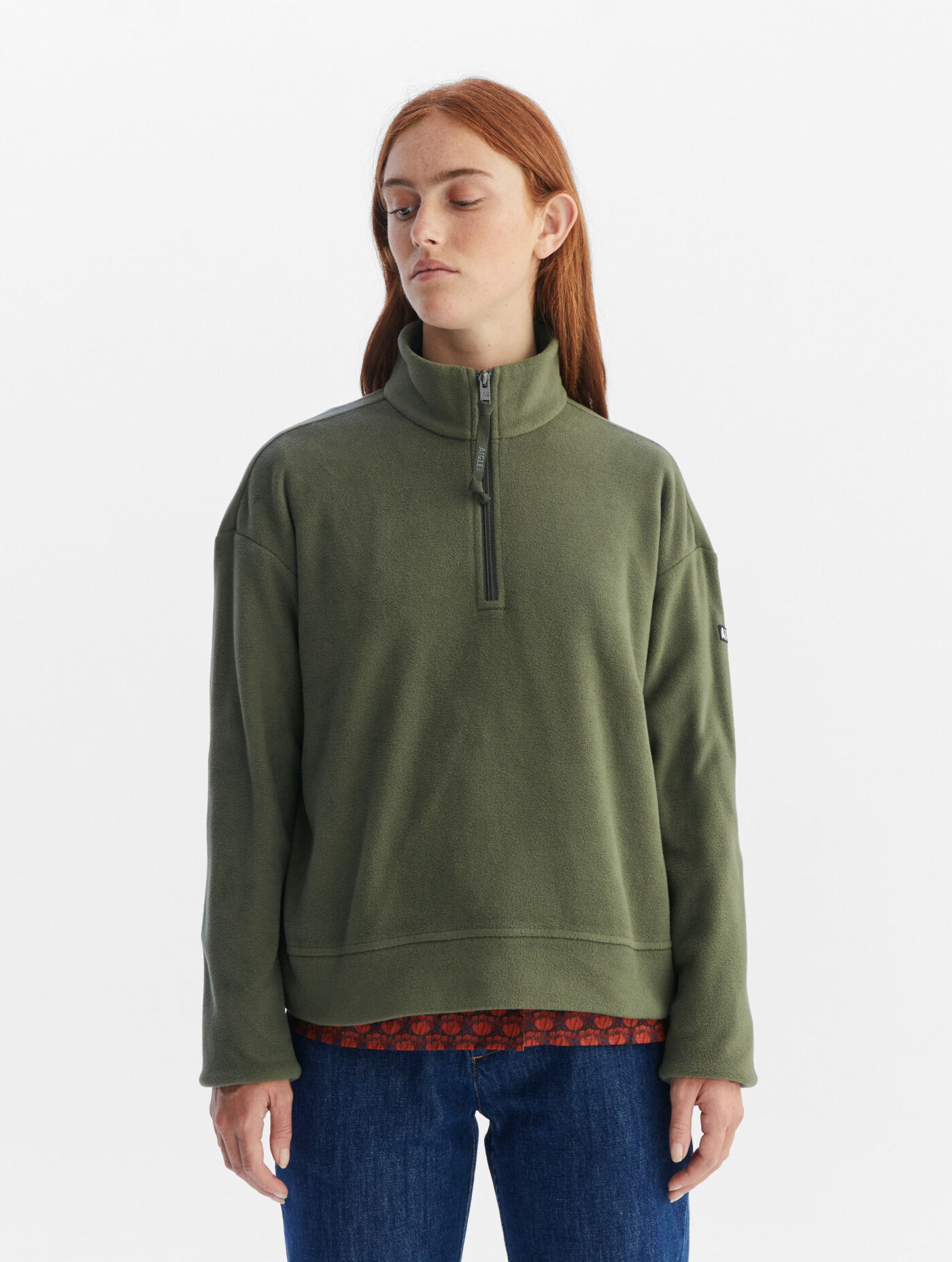 Zipped stand-up collar fleece