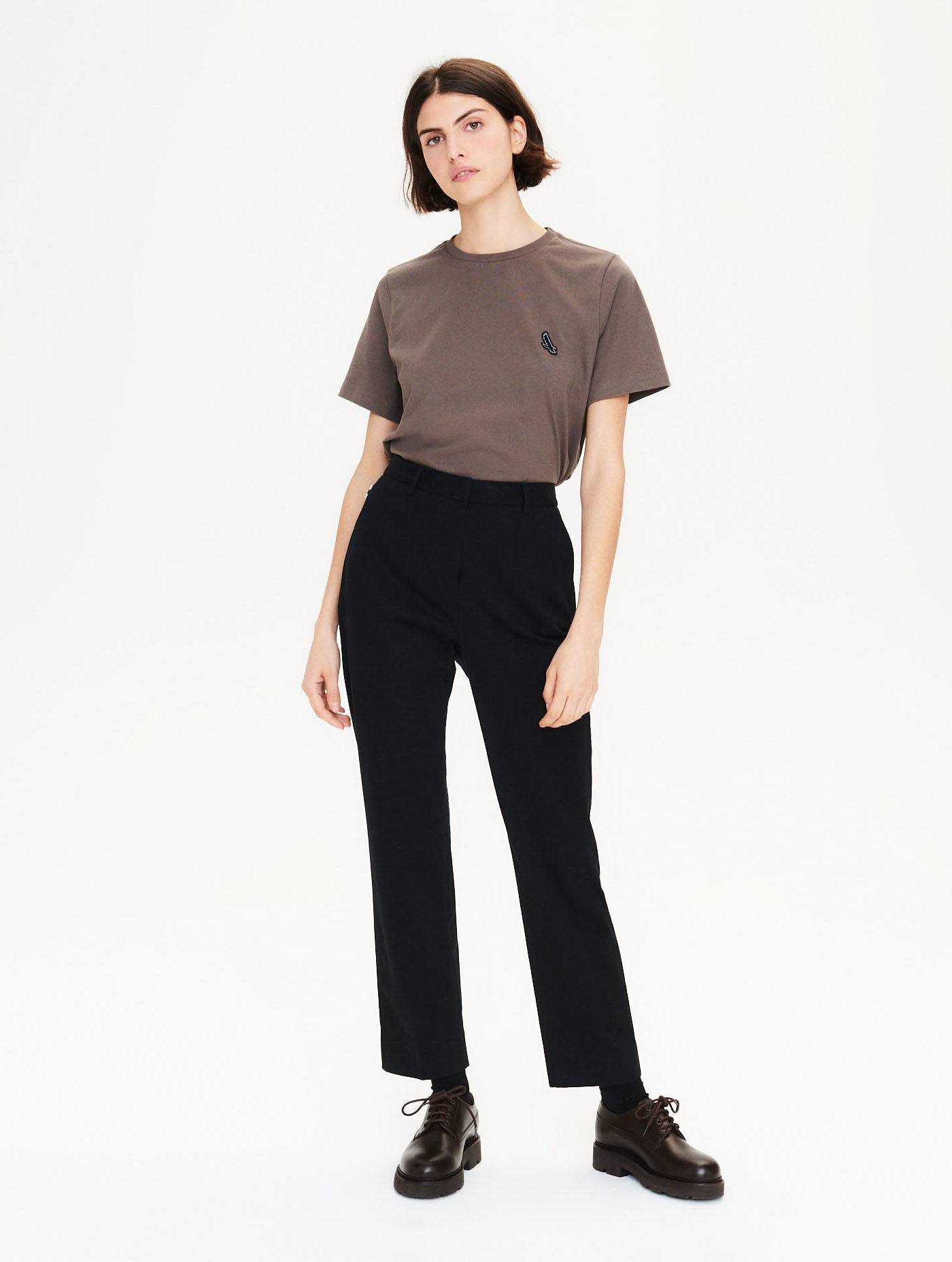 Straight-leg trousers
