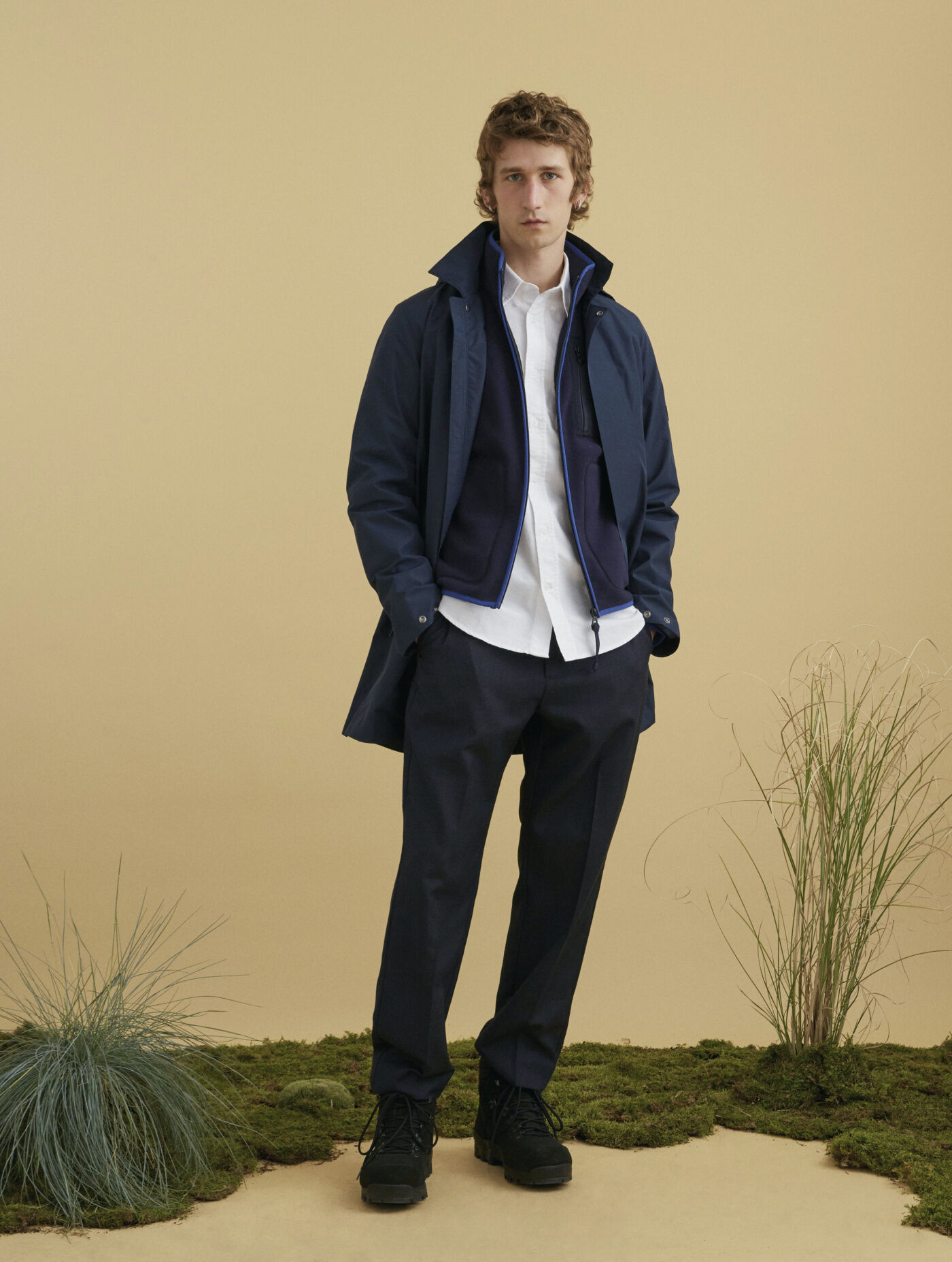 Long hooded Gore-Tex&reg; parka