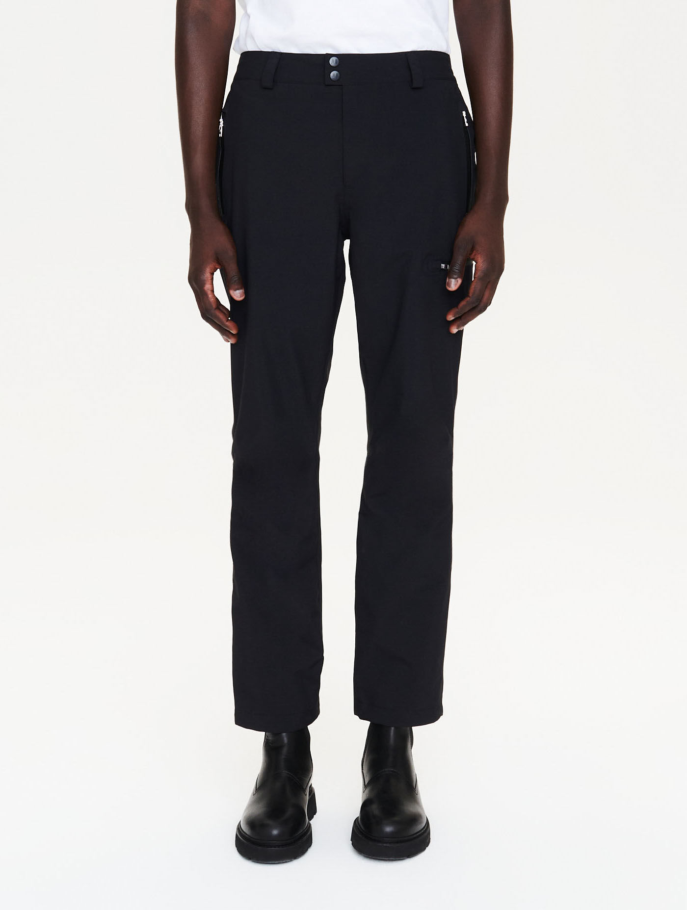 GTX pants with casual look