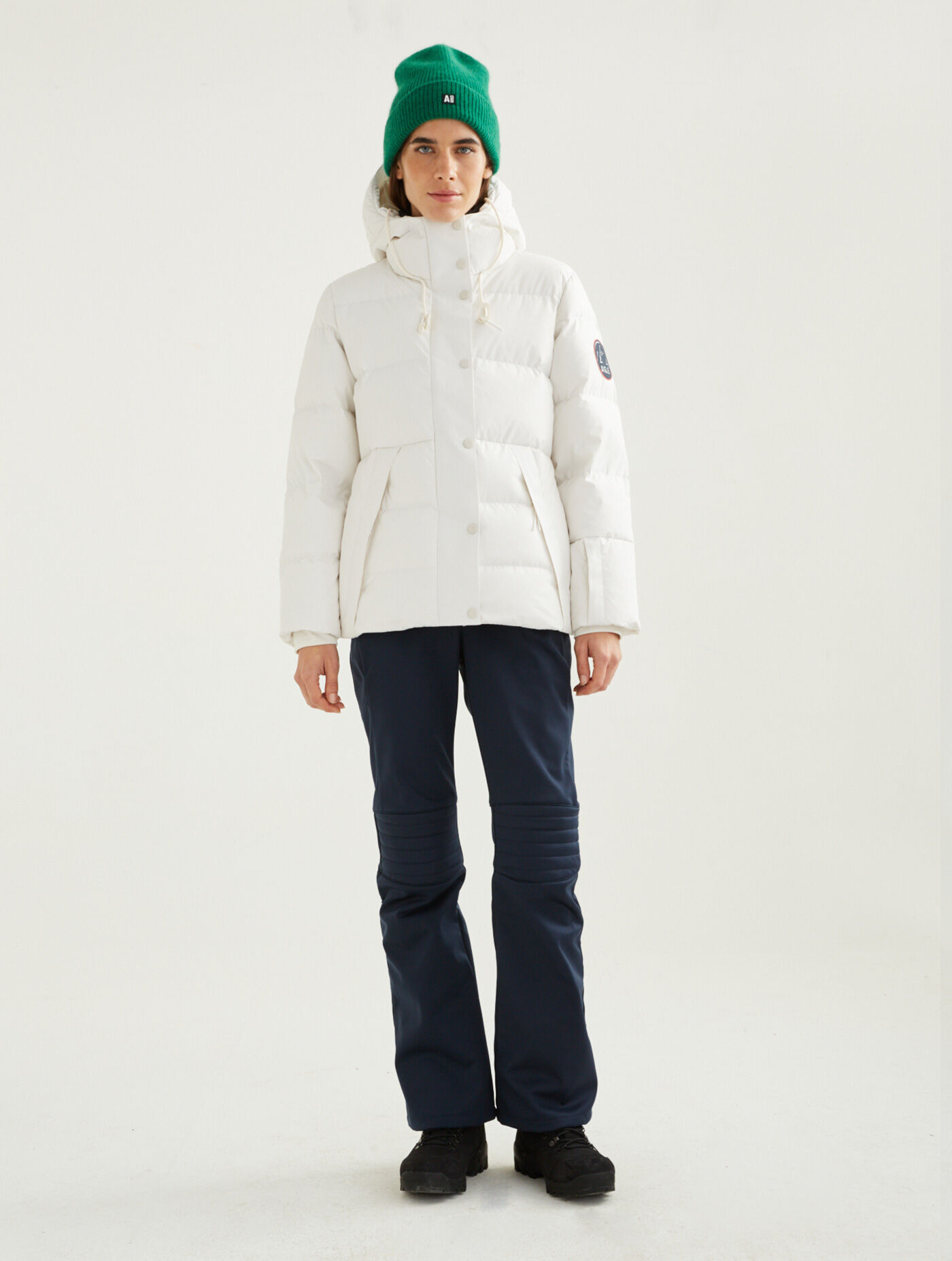 Gore-Tex&reg; mid-length quilted hooded down ski jacket