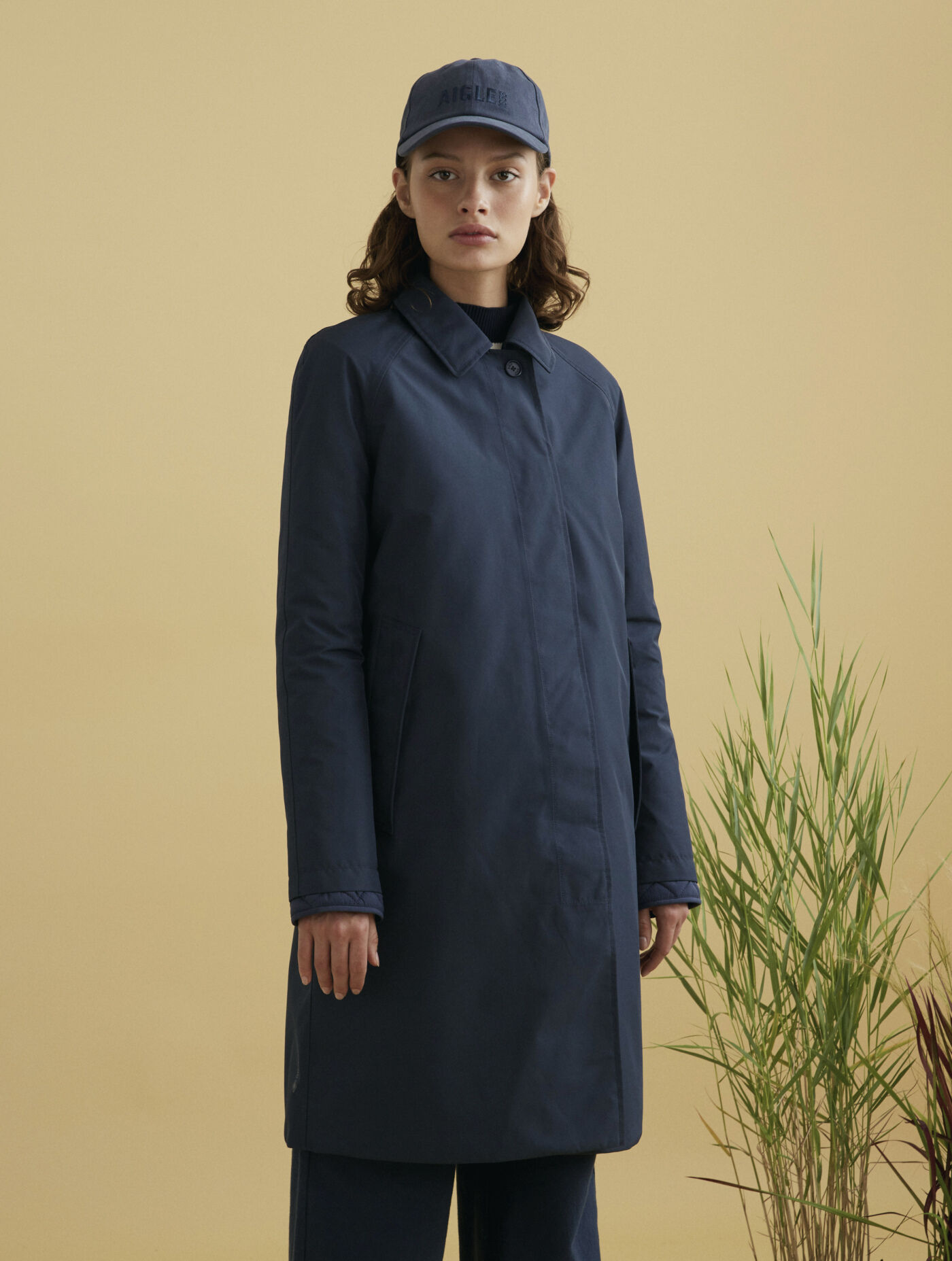 Long hooded Gore-Tex&reg; raincoat