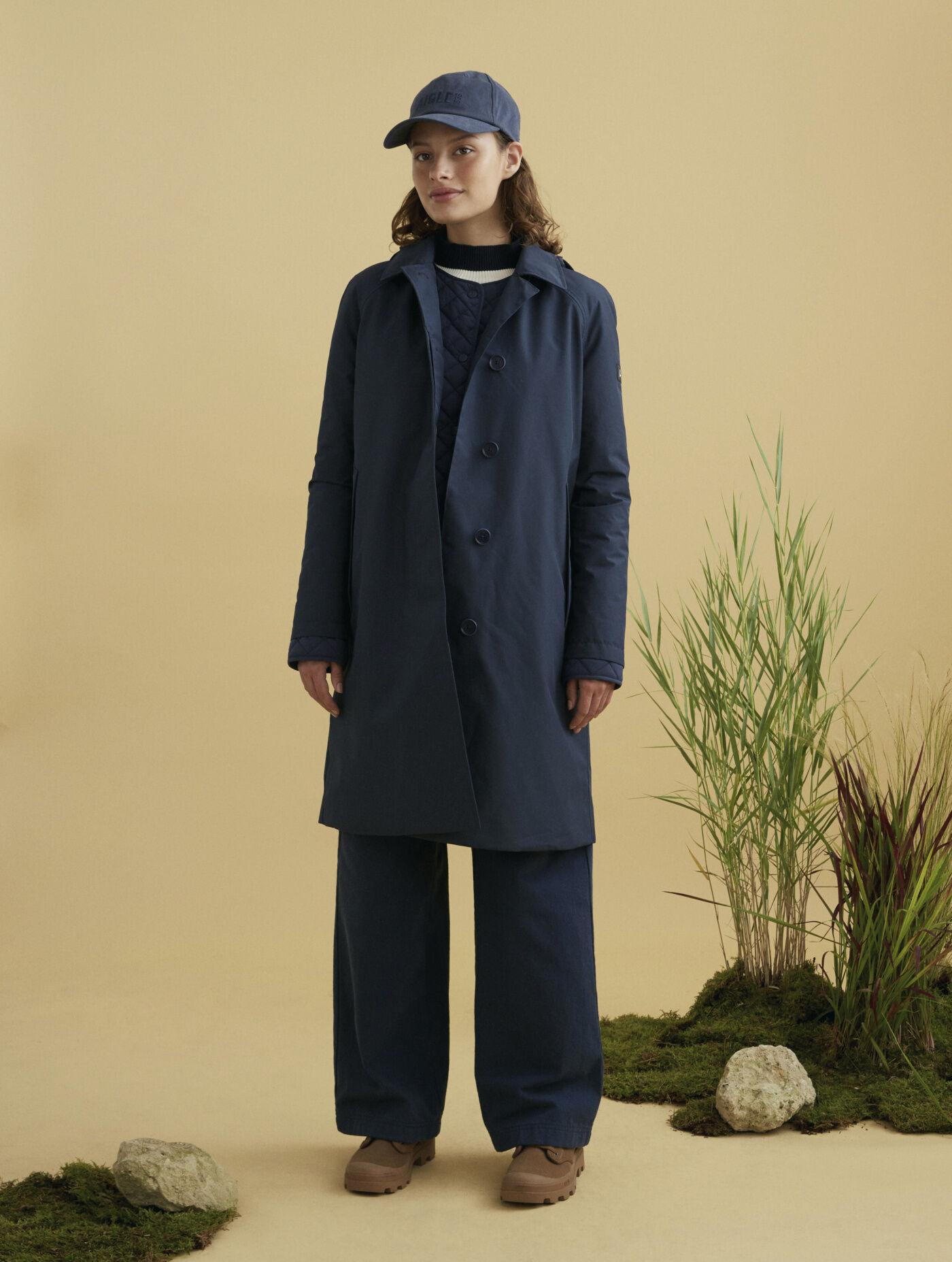 Long hooded Gore-Tex&reg; raincoat