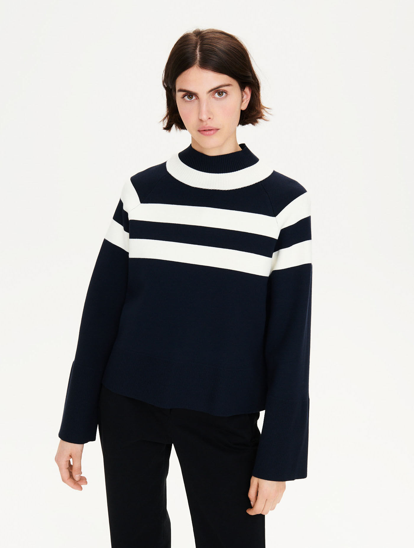 Jersey stand-up collar jumper
