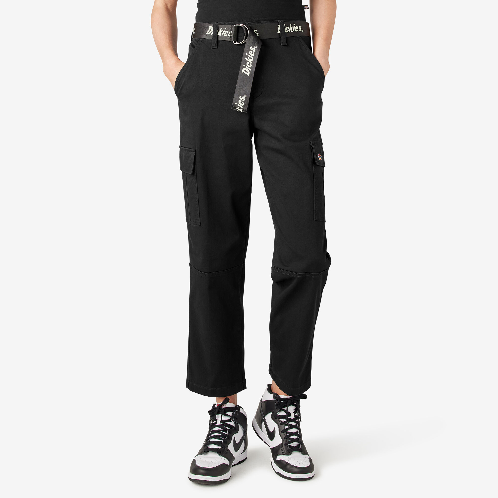 Women's Relaxed Fit Cropped Cargo Pants
