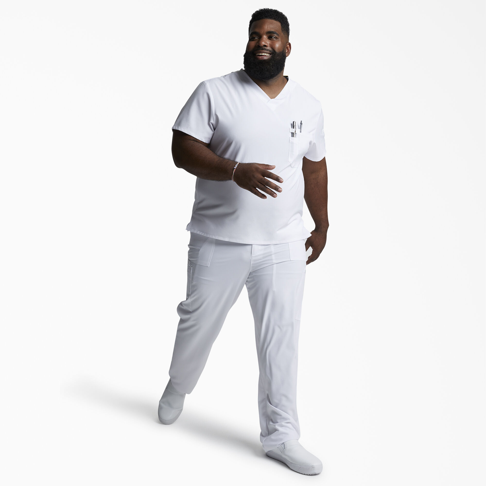 Men's EDS Essentials V-Neck Scrub Top