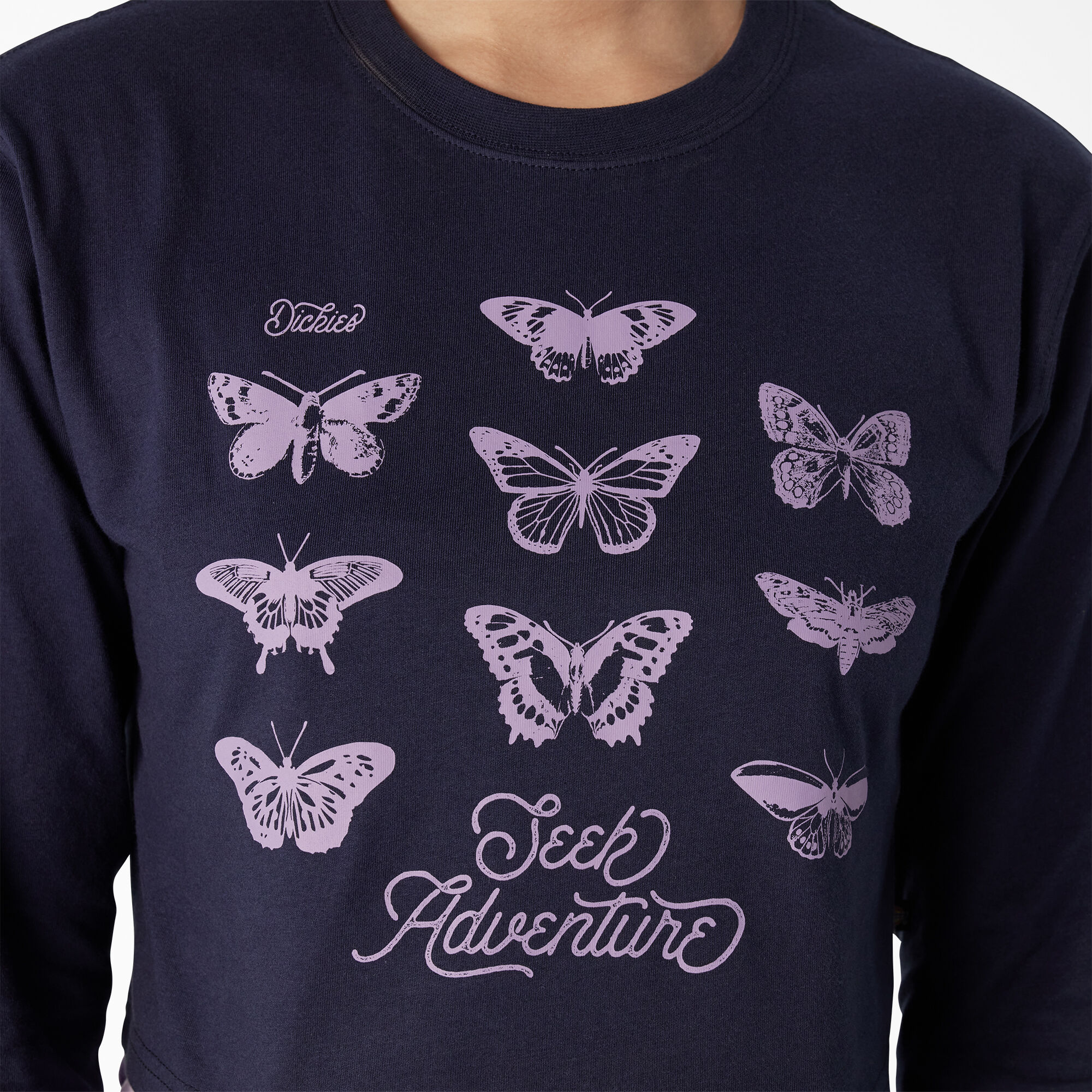 Women's Butterfly Graphic Long Sleeve Cropped T-Shirt