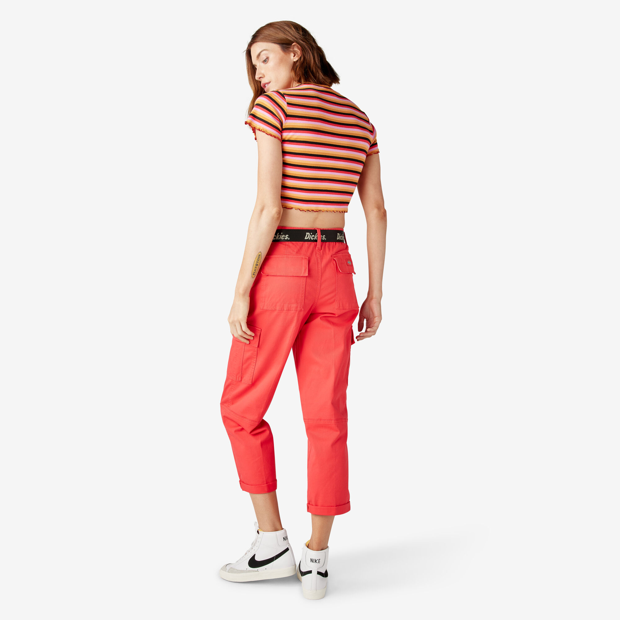 Women's Relaxed Fit Cropped Cargo Pants