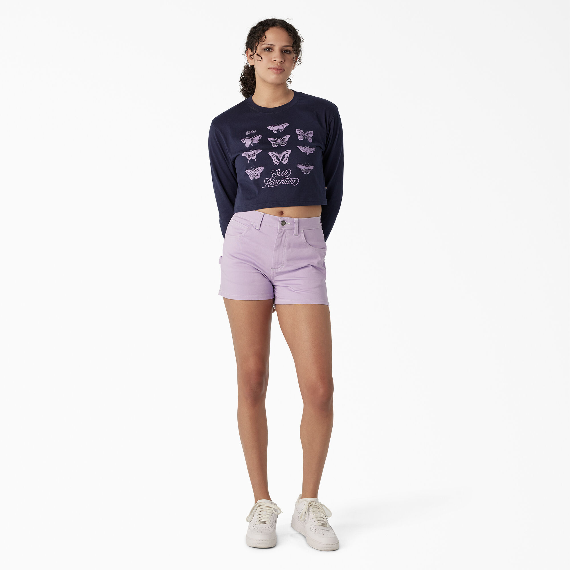 Women's Butterfly Graphic Long Sleeve Cropped T-Shirt