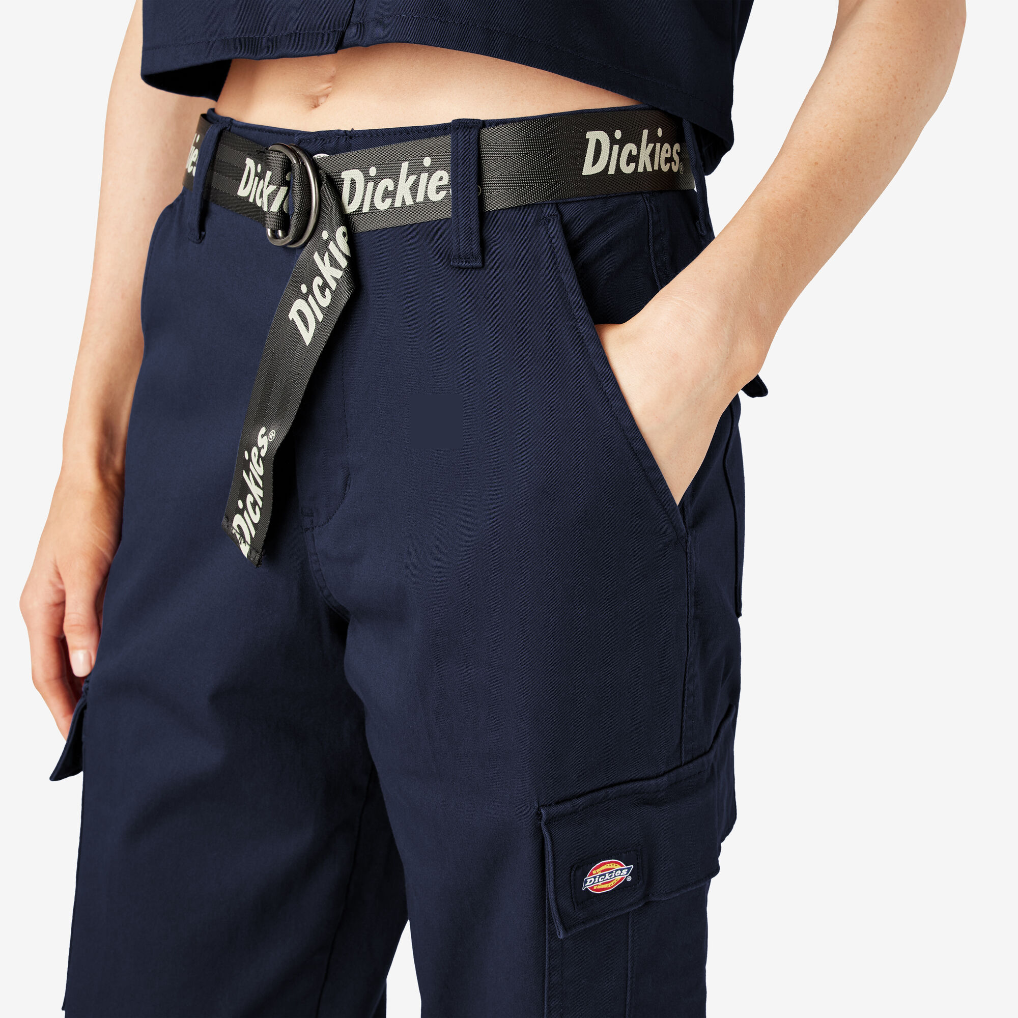 Women's Relaxed Fit Cropped Cargo Pants