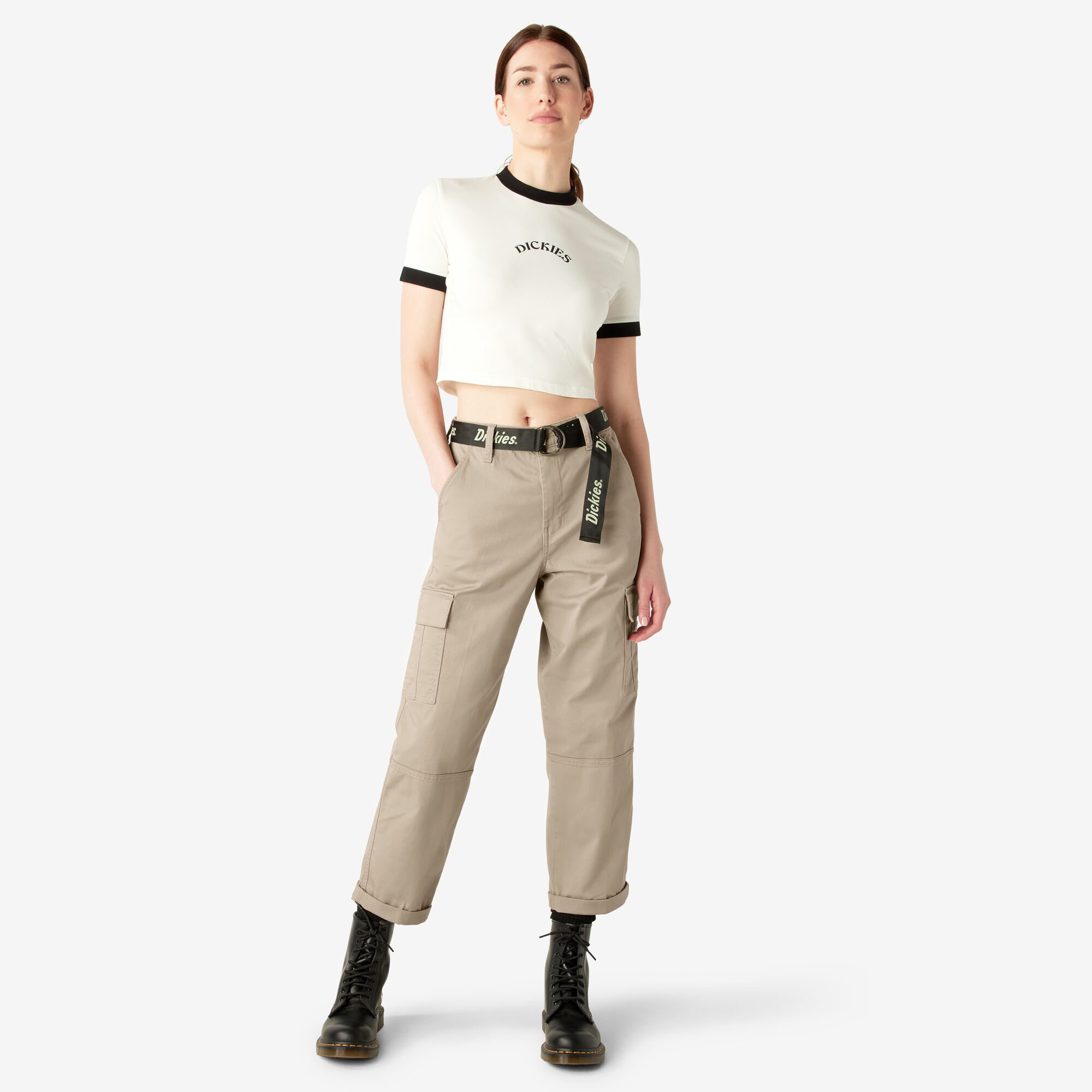 Women's Relaxed Fit Cropped Cargo Pants