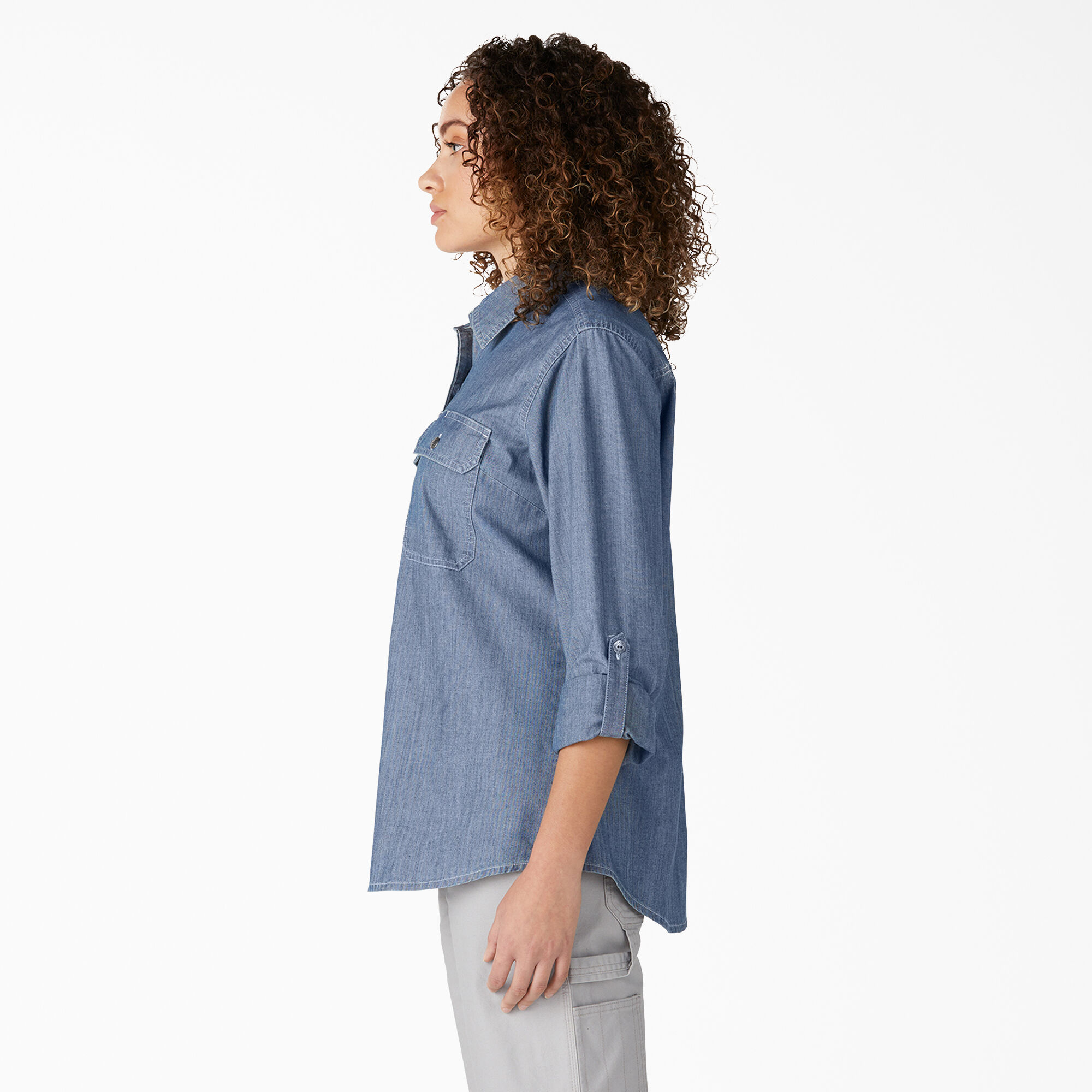 Women’s Chambray Roll-Tab Work Shirt