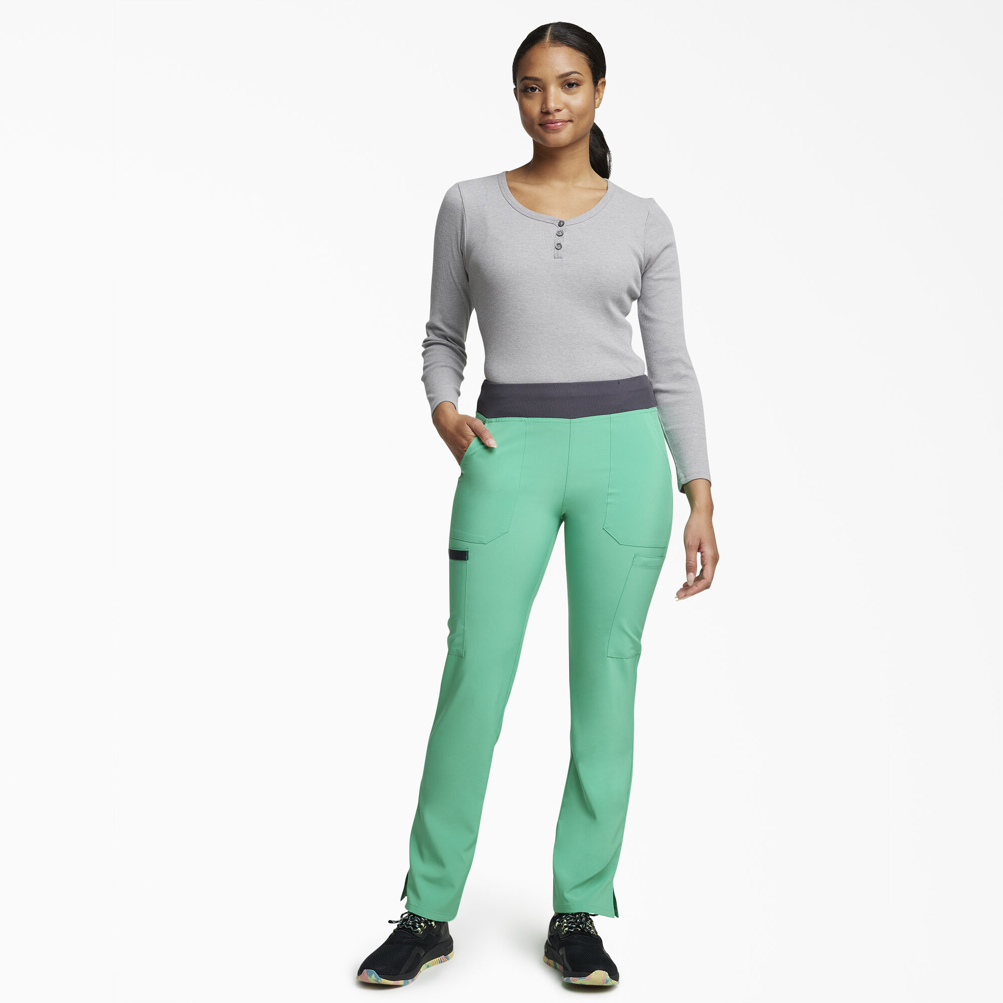 Women's EDS Essentials Tapered Leg Cargo Scrub Pants