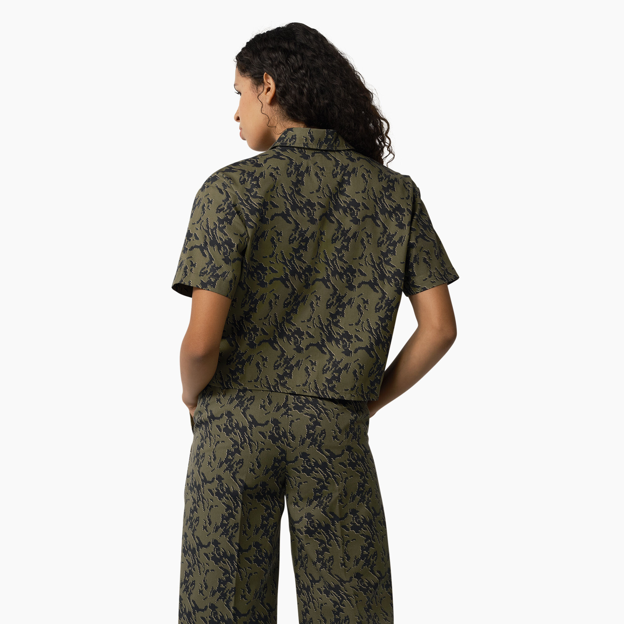 Women's Drewsey Camo Cropped Work Shirt