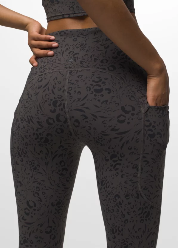 Chakara™ Pocket Legging