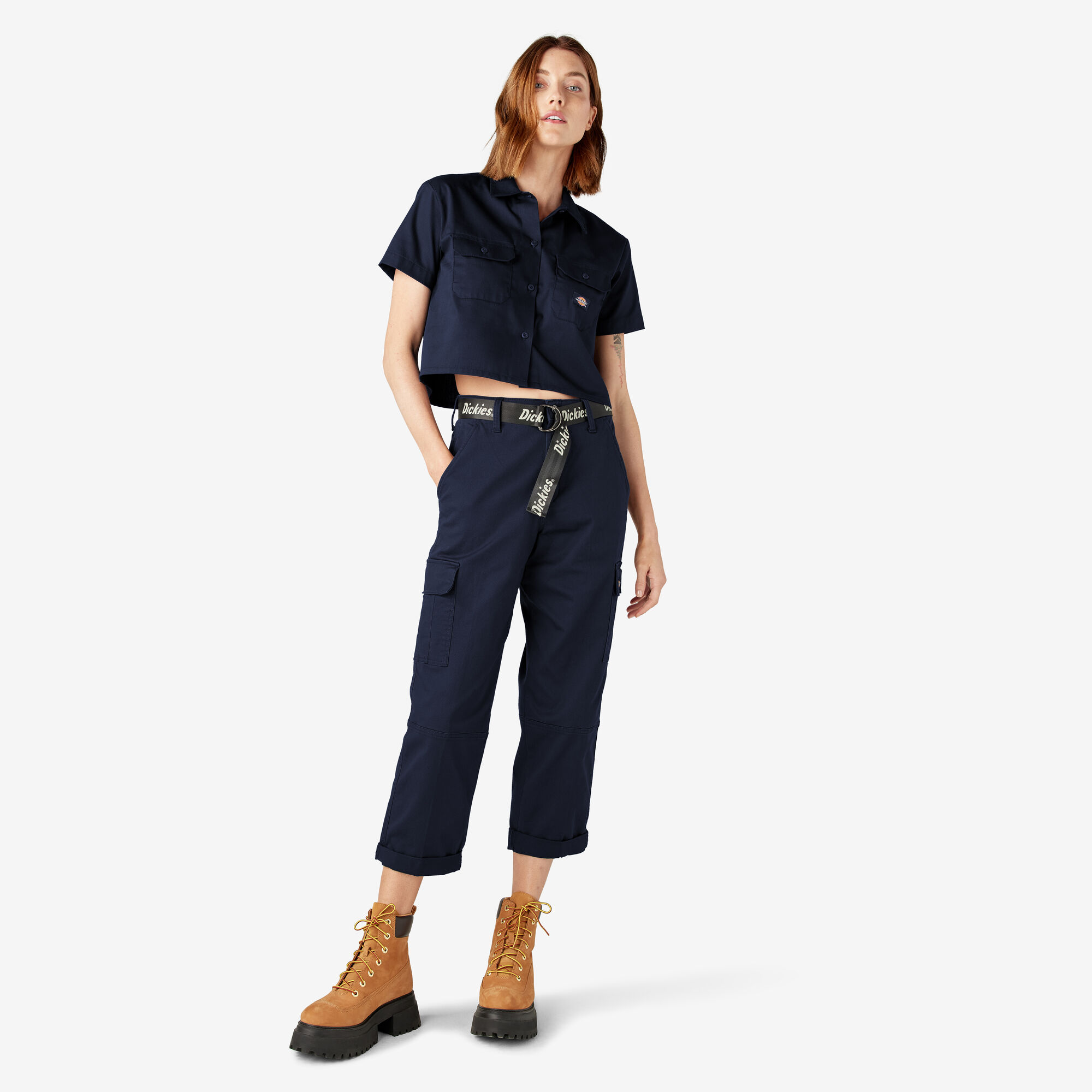 Women's Relaxed Fit Cropped Cargo Pants