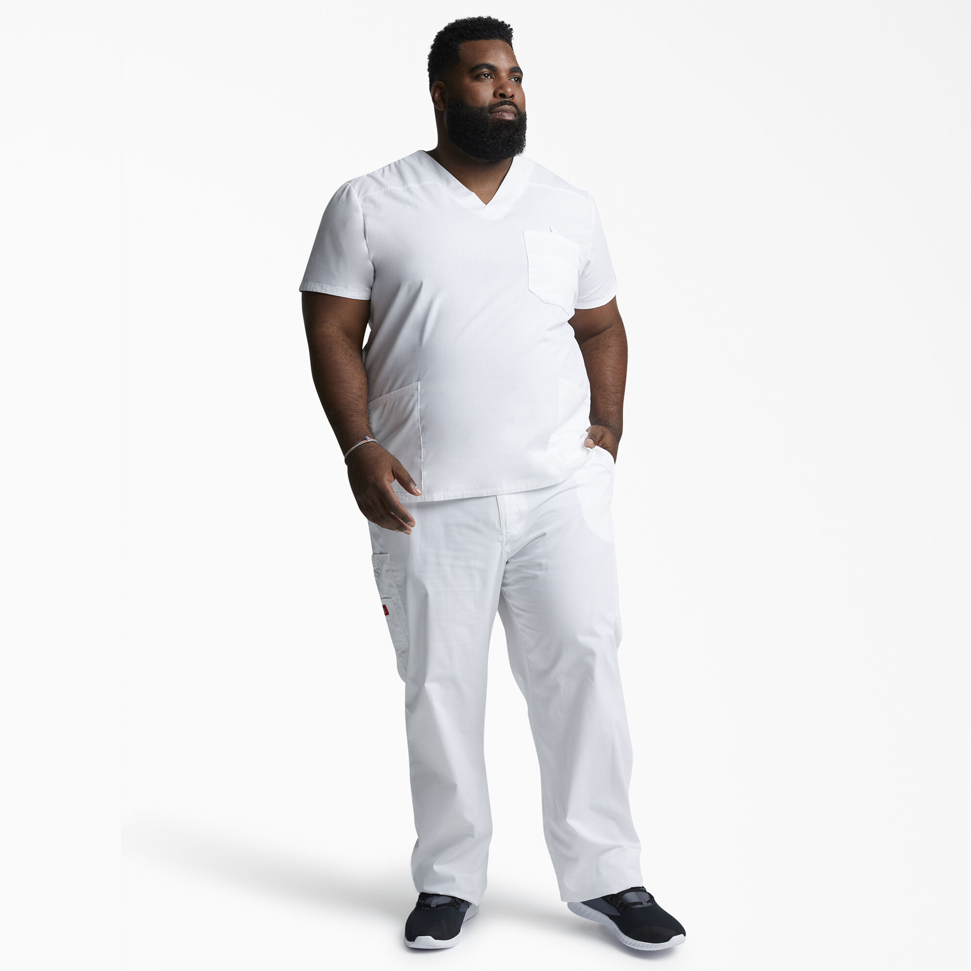 Men's EDS Signature V-Neck Scrub Top