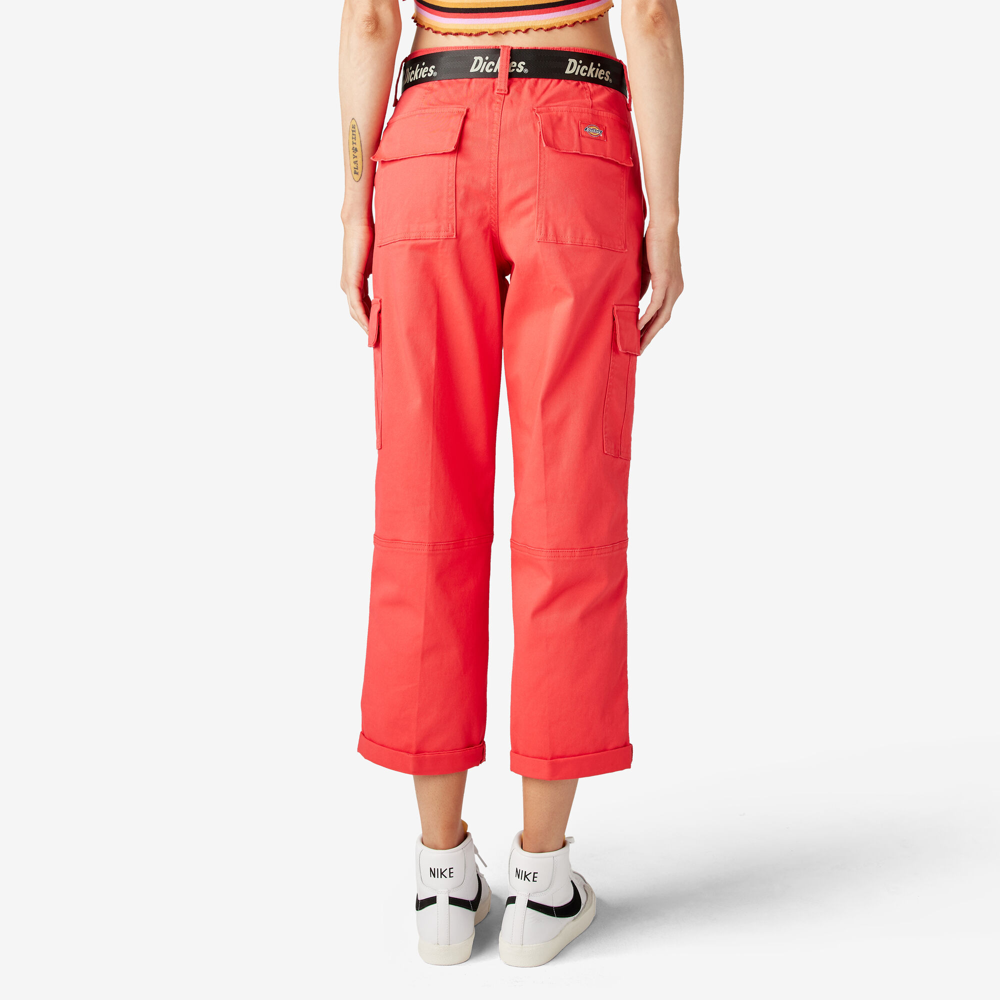 Women's Relaxed Fit Cropped Cargo Pants