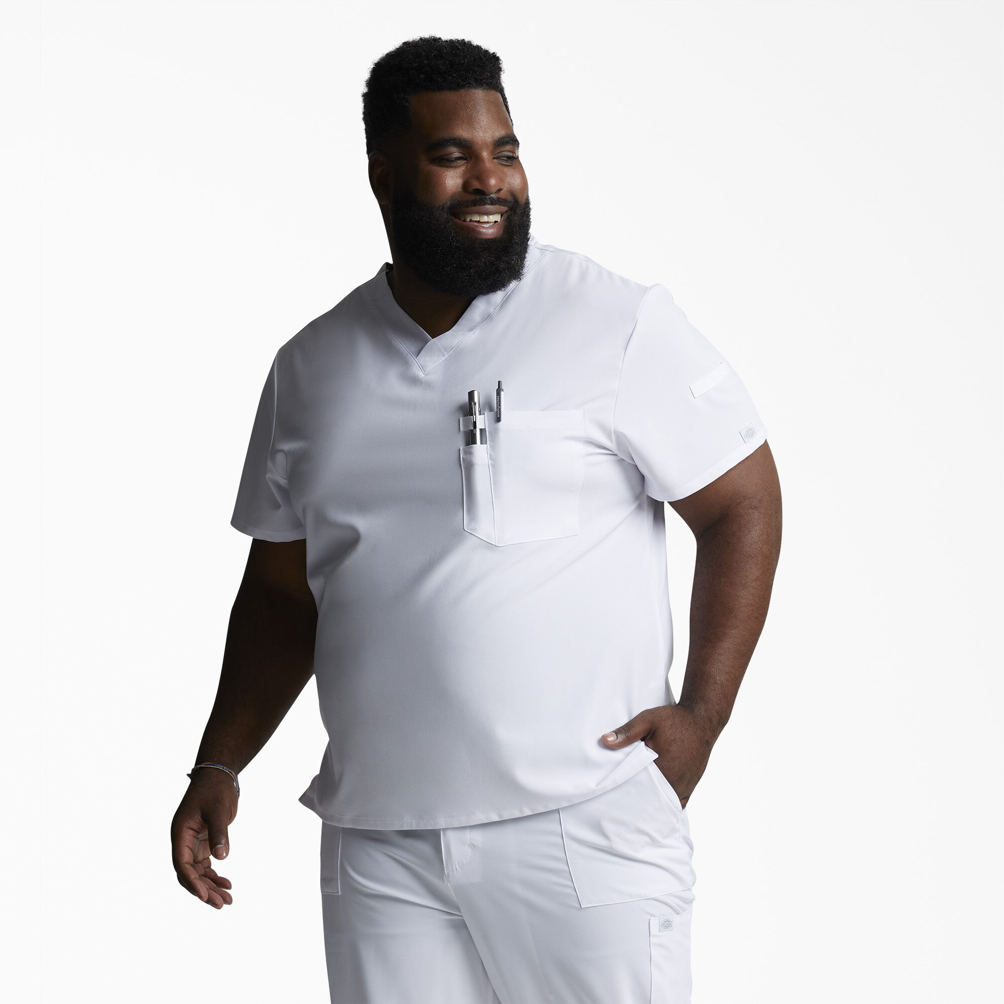 Men's EDS Essentials V-Neck Scrub Top