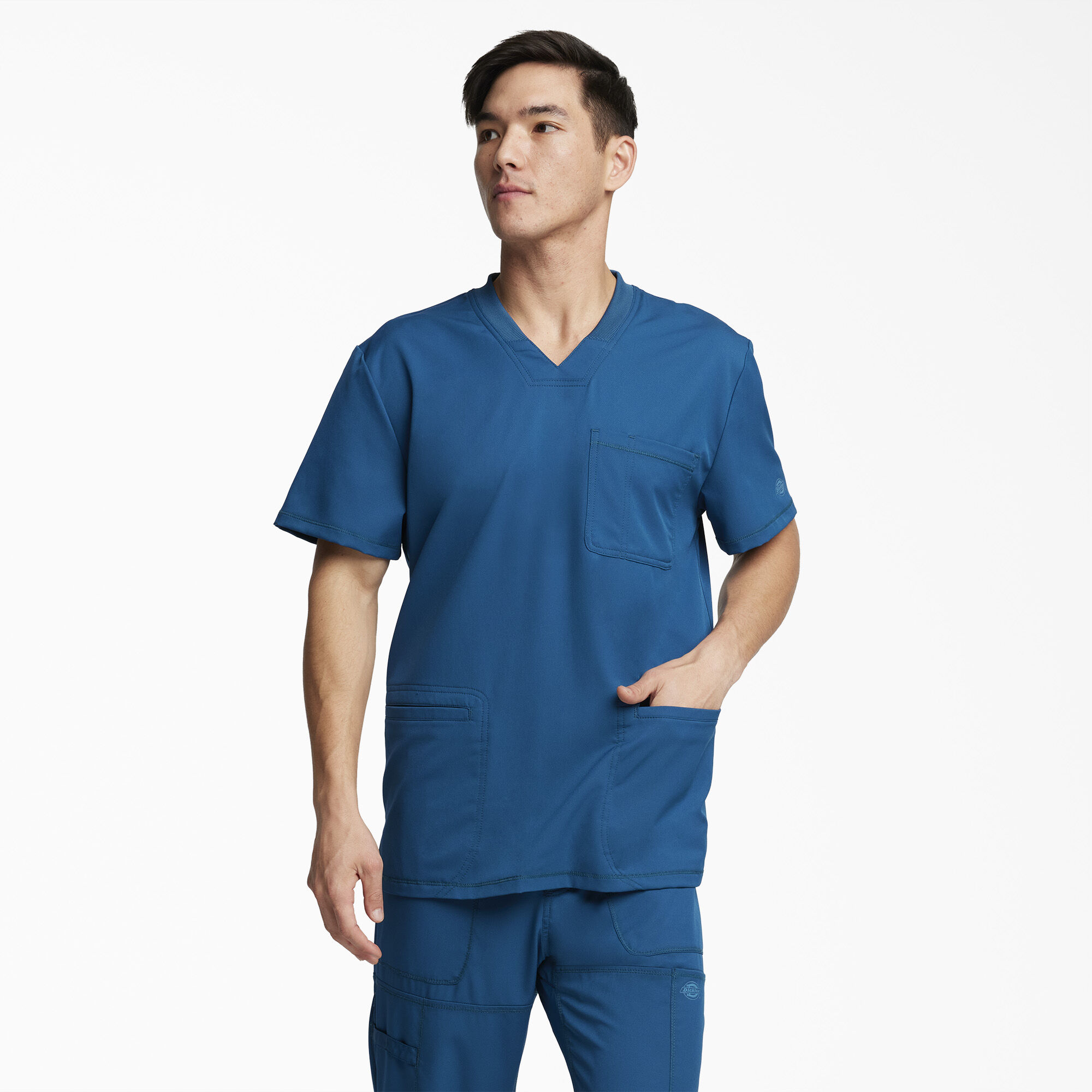 Men's Dynamix V-Neck Scrub Top