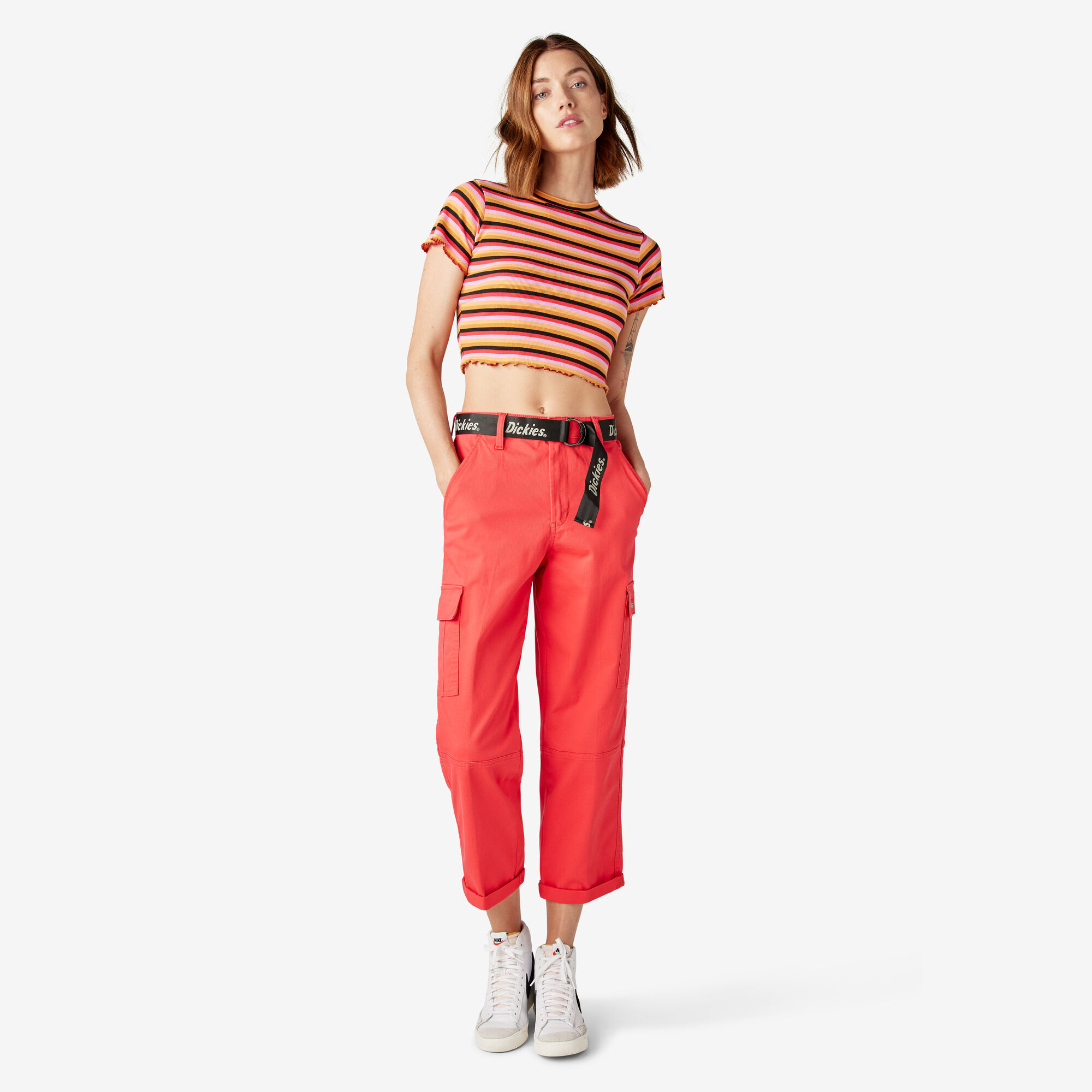 Women's Relaxed Fit Cropped Cargo Pants