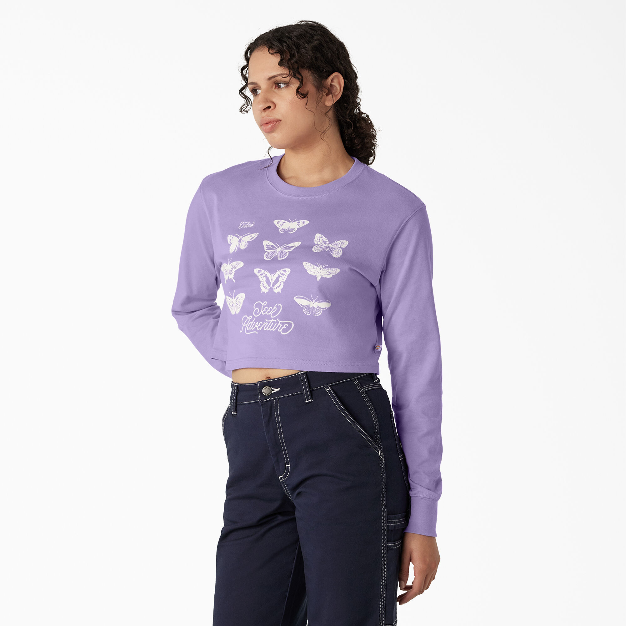 Women's Butterfly Graphic Long Sleeve Cropped T-Shirt