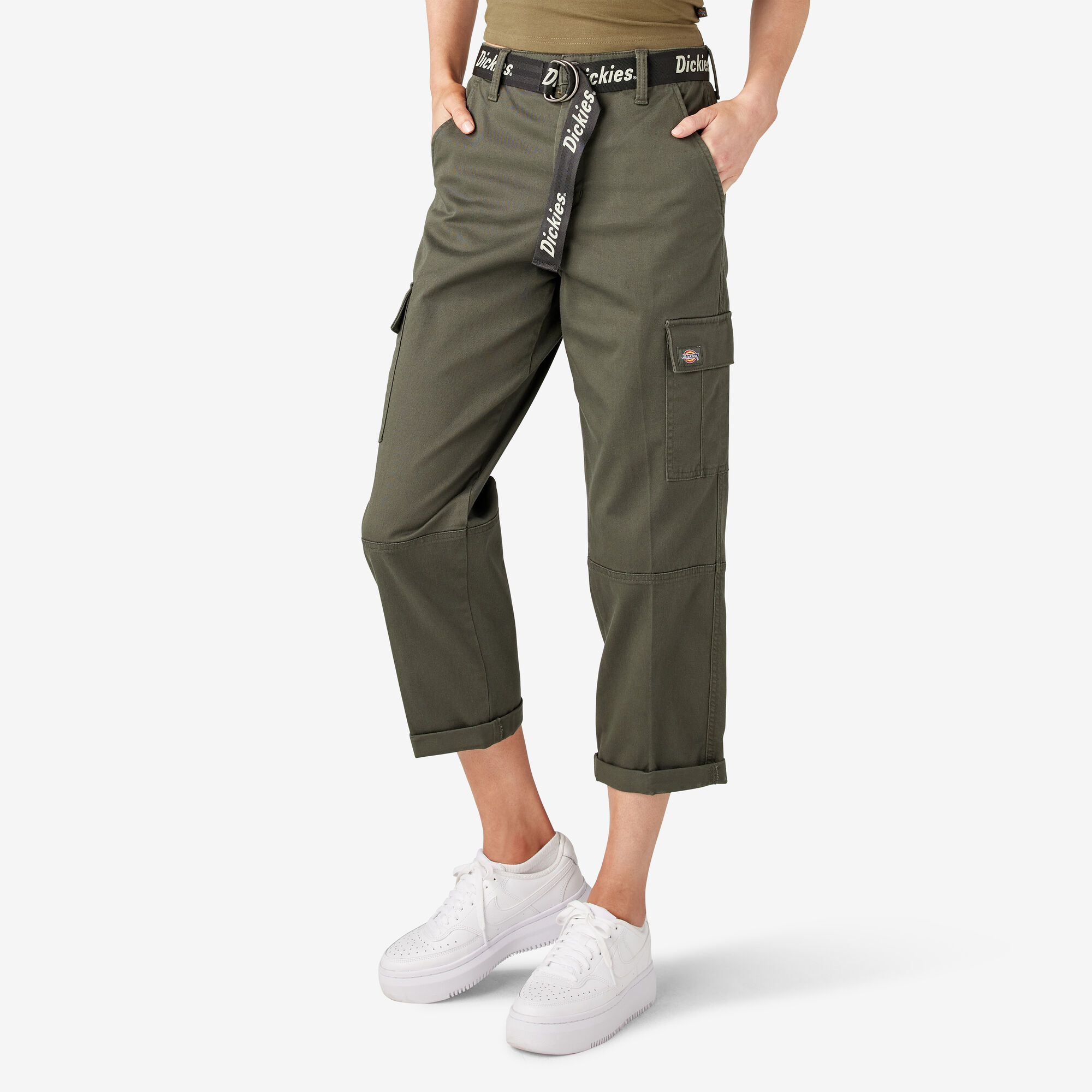 Women's Relaxed Fit Cropped Cargo Pants