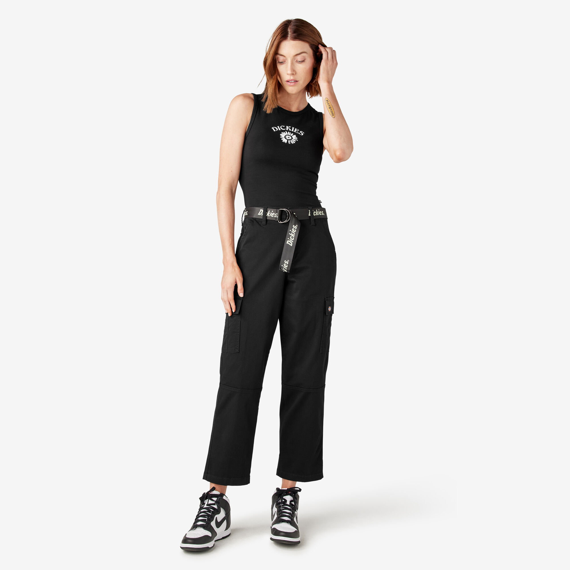 Women's Relaxed Fit Cropped Cargo Pants
