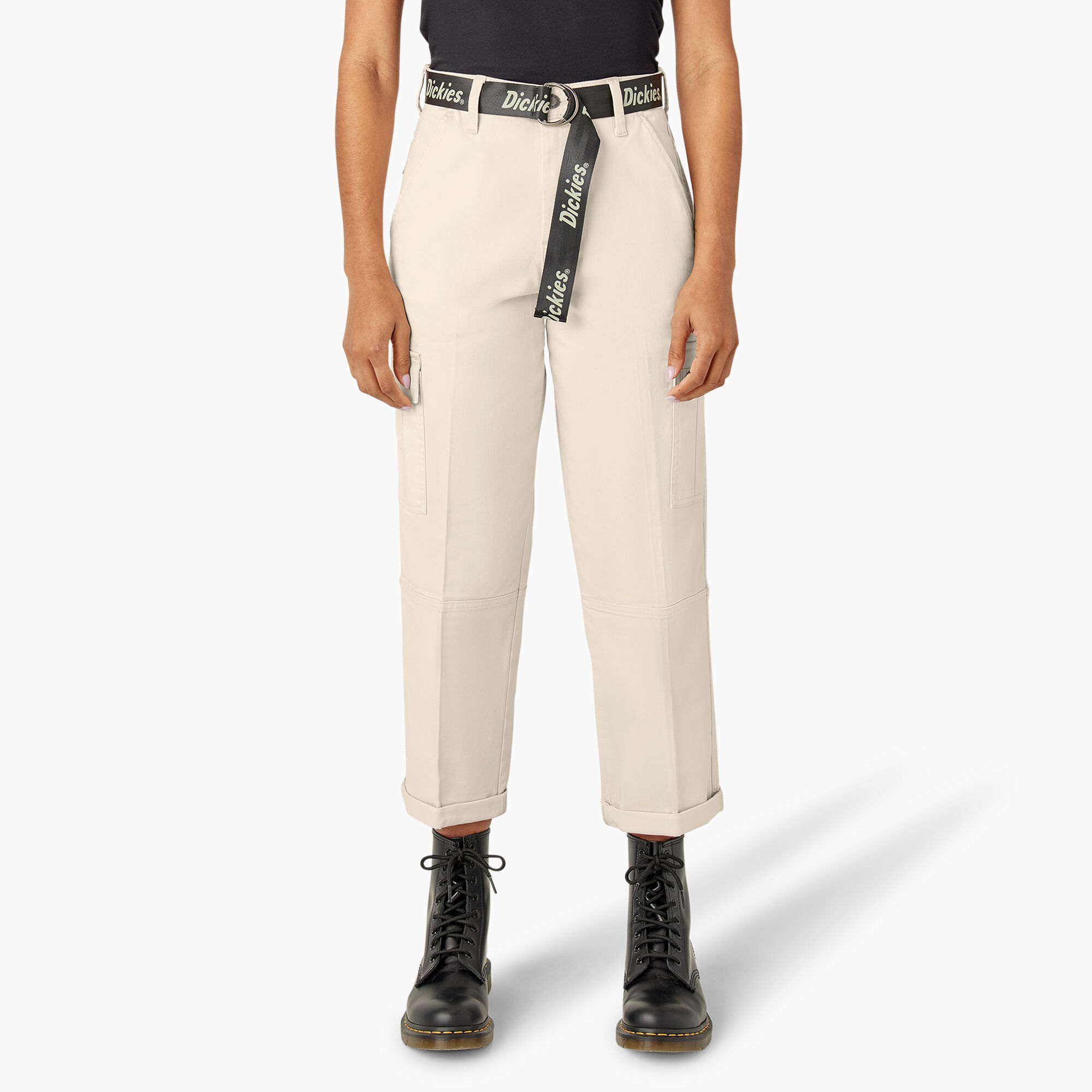 Women's Relaxed Fit Cropped Cargo Pants