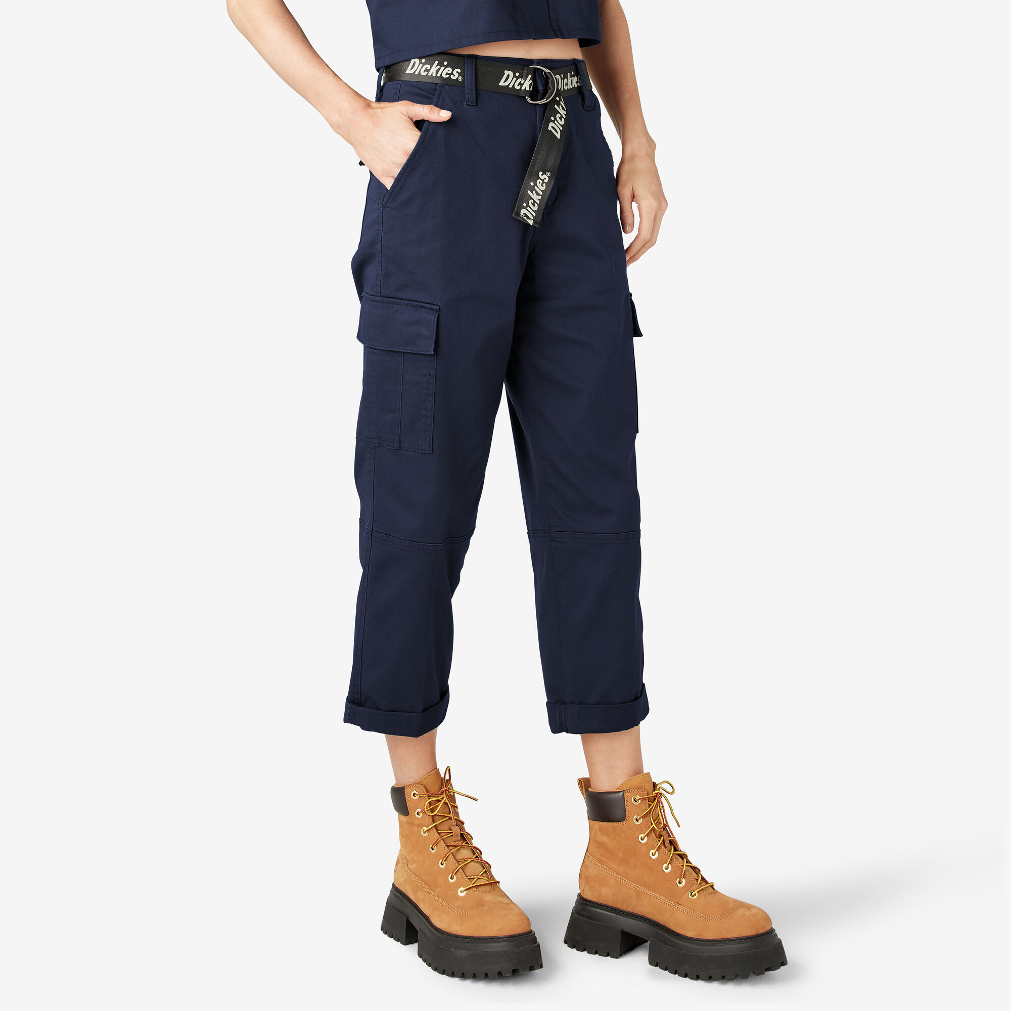 Women's Relaxed Fit Cropped Cargo Pants
