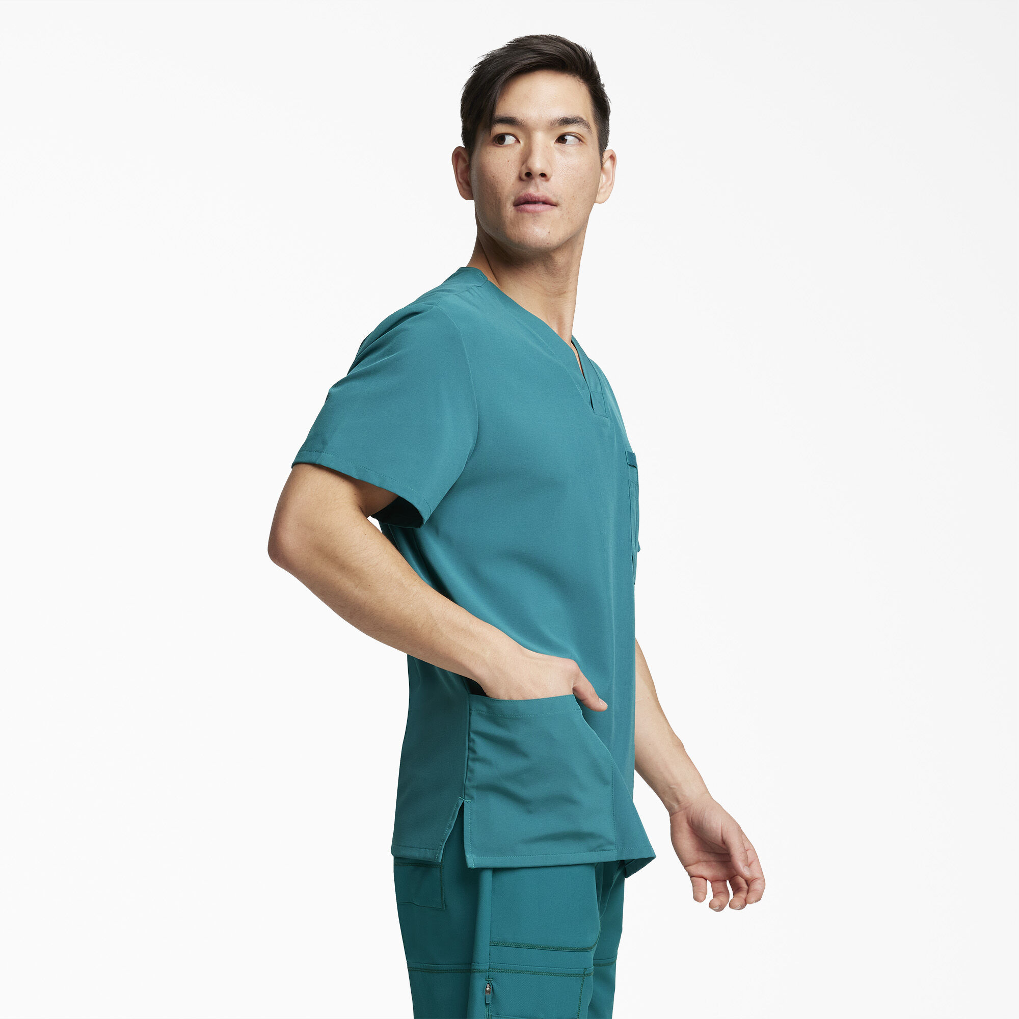 Men's EDS Essentials V-Neck Scrub Top with Patch Pockets