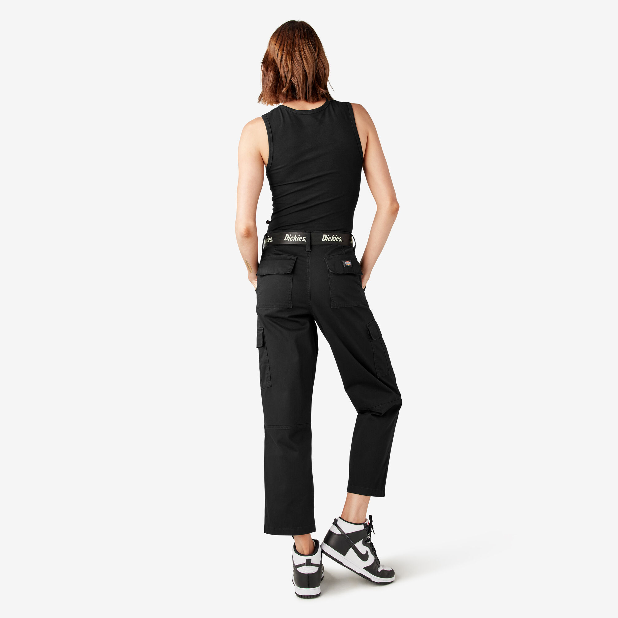 Women's Relaxed Fit Cropped Cargo Pants
