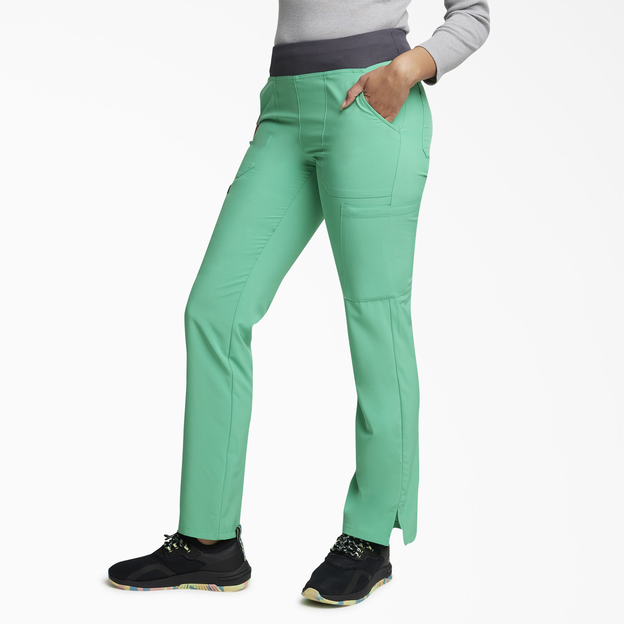 Women's EDS Essentials Tapered Leg Cargo Scrub Pants