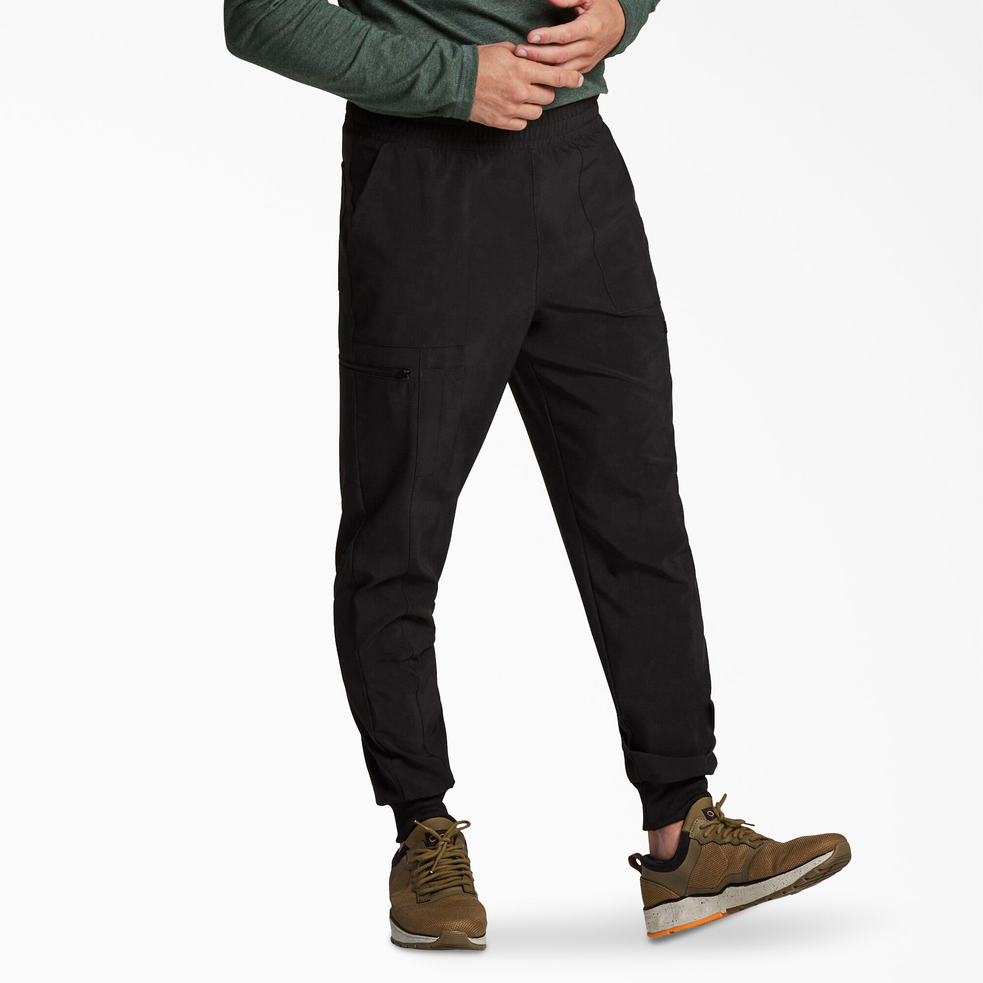Men's EDS Essentials Mid Rise Jogger Scrub Pants
