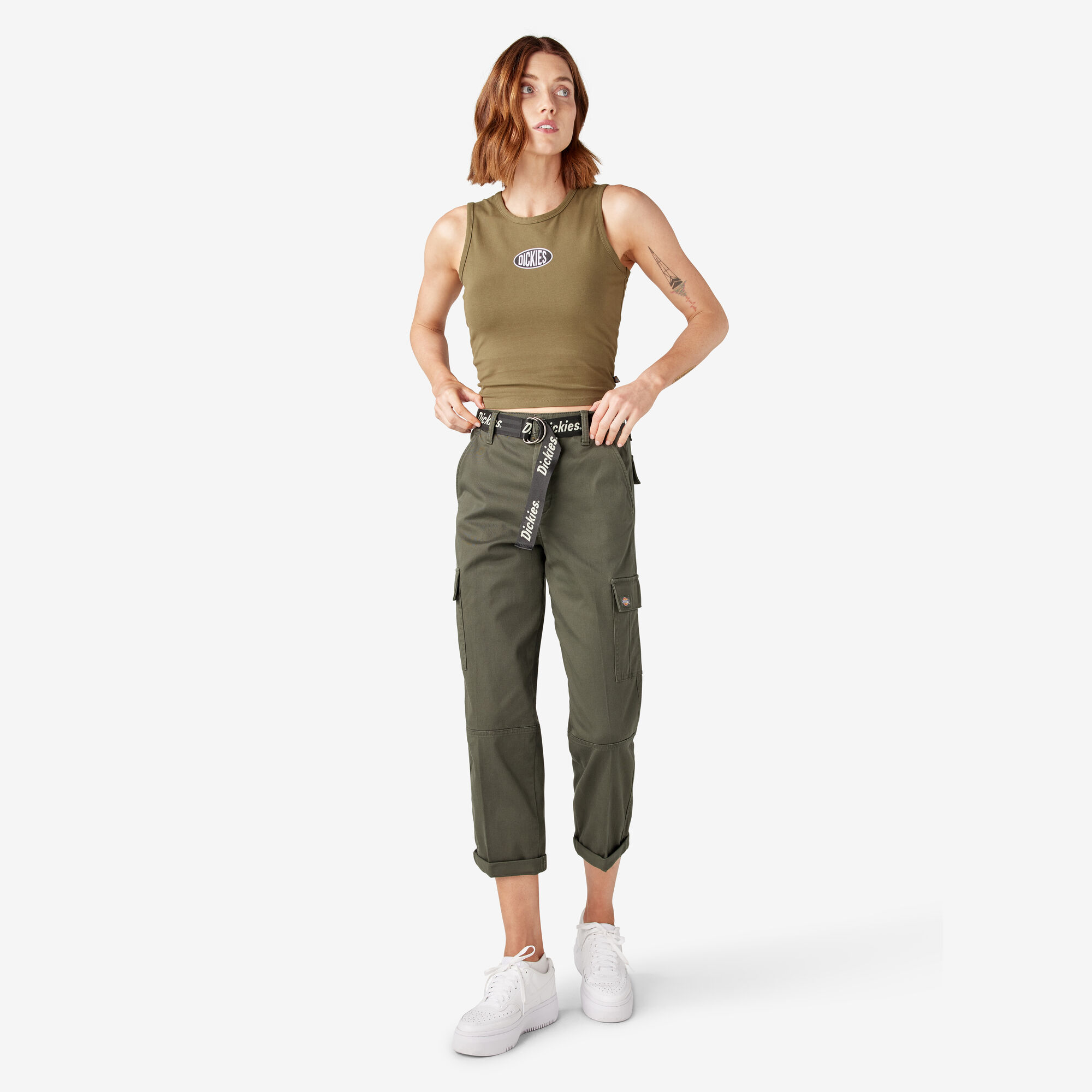 Women's Relaxed Fit Cropped Cargo Pants