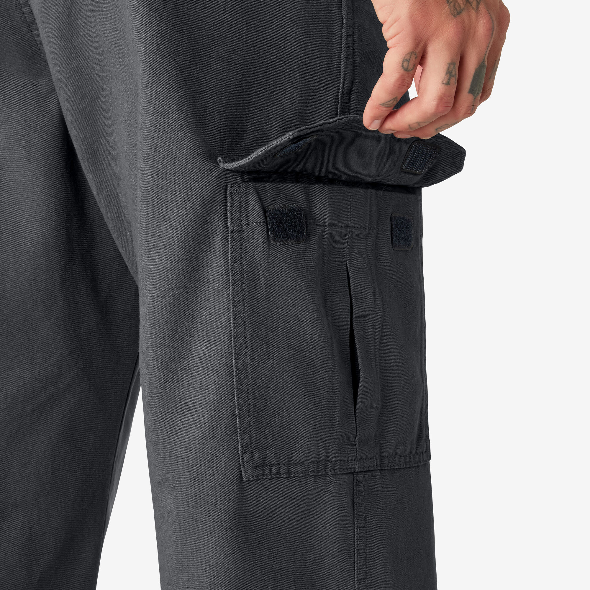 Loose Fit Cargo Pants