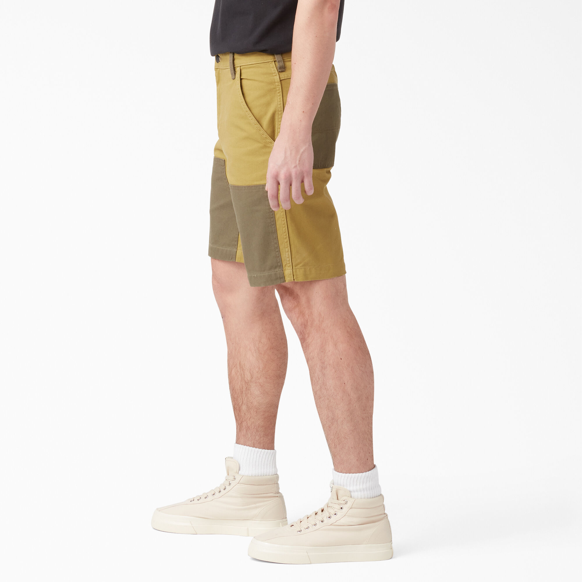 Regular Fit Contrast Chap Front Shorts, 9