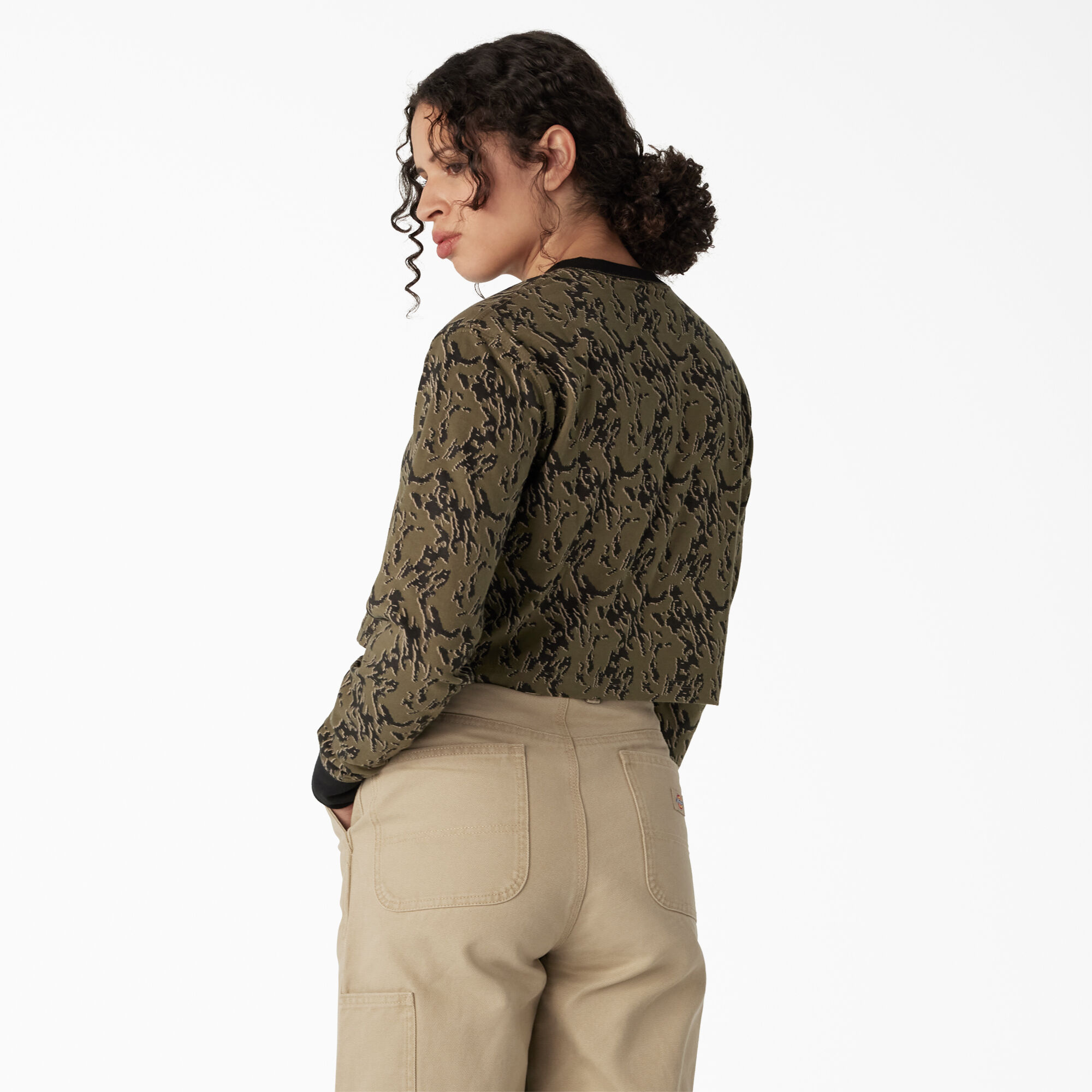 Women's Camo Long Sleeve Cropped T-Shirt