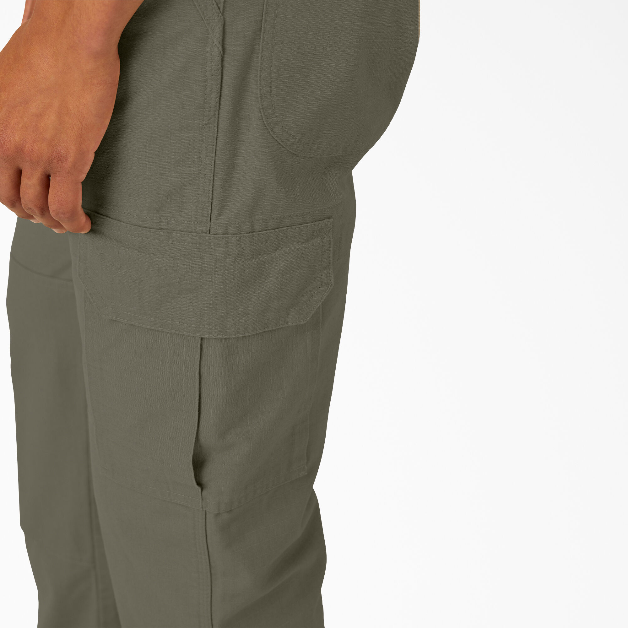 FLEX DuraTech Relaxed Fit Ripstop Cargo Pants