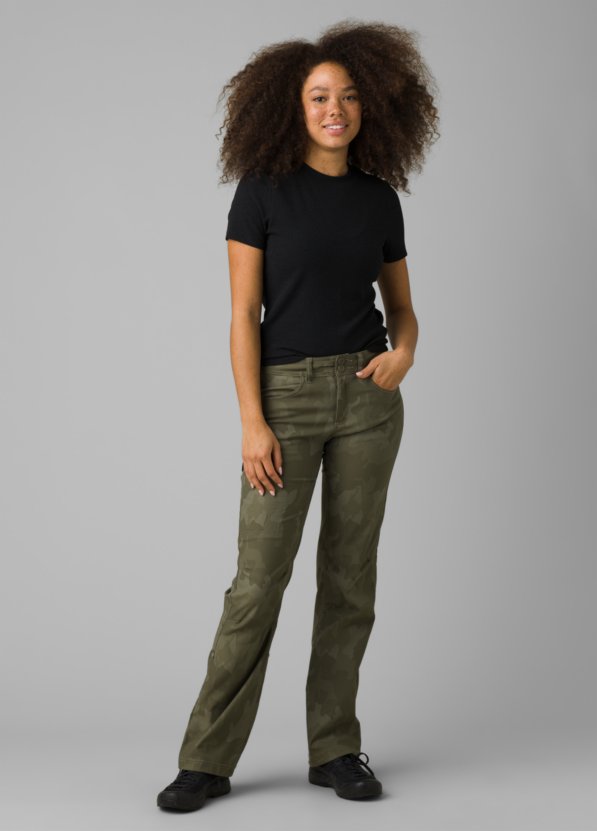 Halle Pant II
