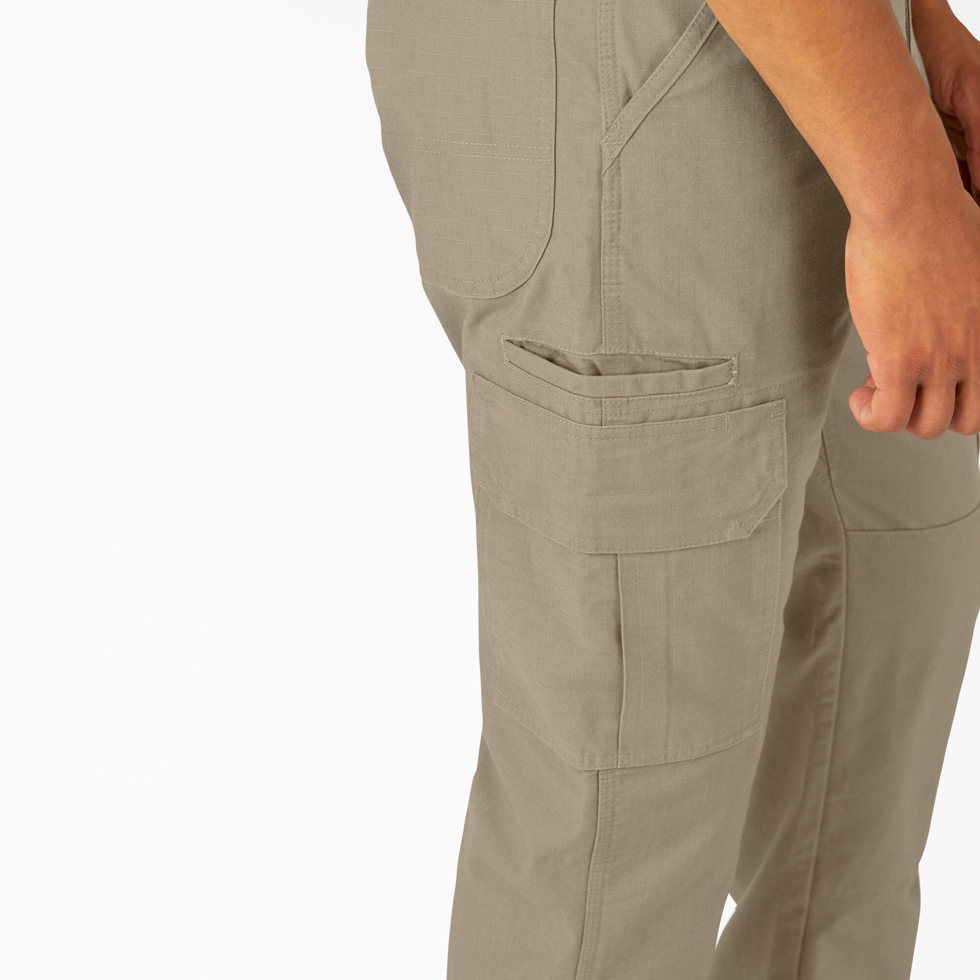 FLEX DuraTech Relaxed Fit Ripstop Cargo Pants