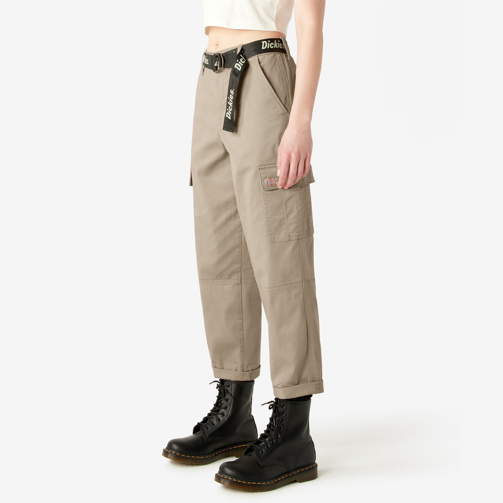 Women's Relaxed Fit Cropped Cargo Pants