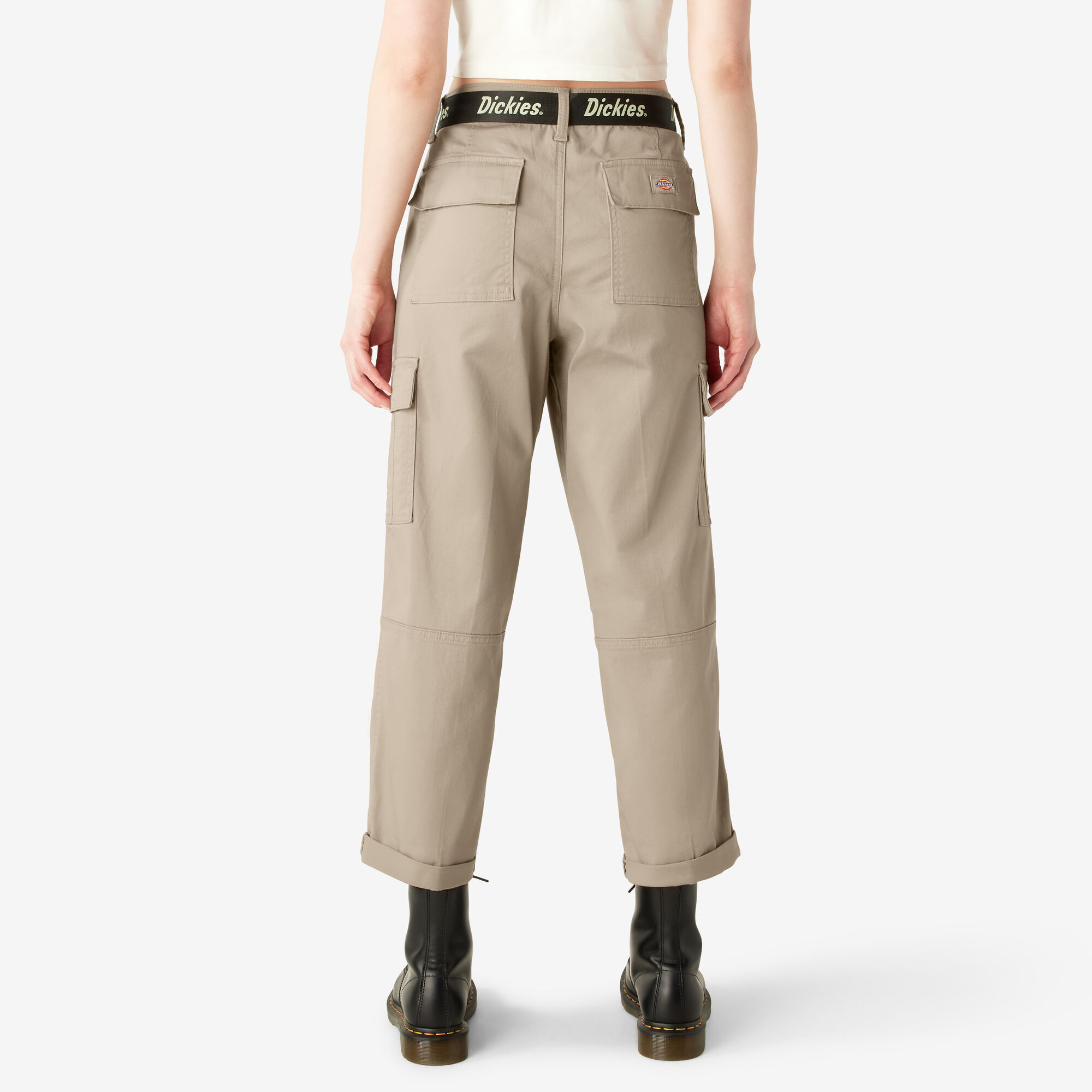 Women's Relaxed Fit Cropped Cargo Pants