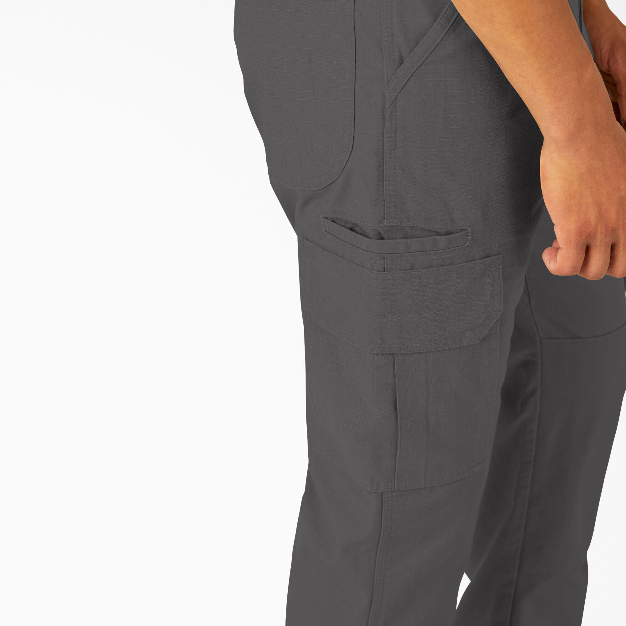FLEX DuraTech Relaxed Fit Ripstop Cargo Pants